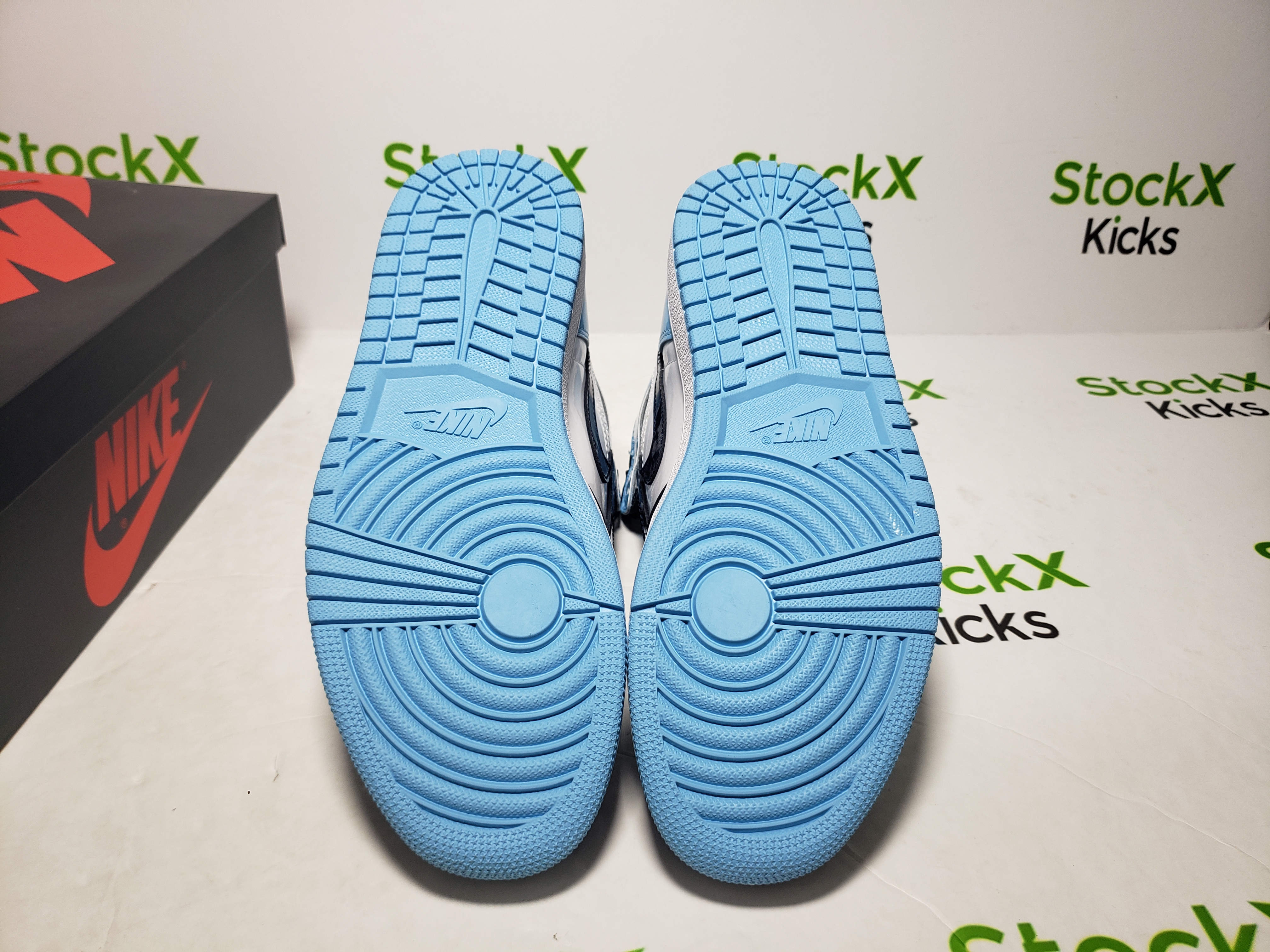 Special offer Batch Air Jordan 1 Retro High OG UNC Patent CD0461-401 review Stockxkicks VIP 06