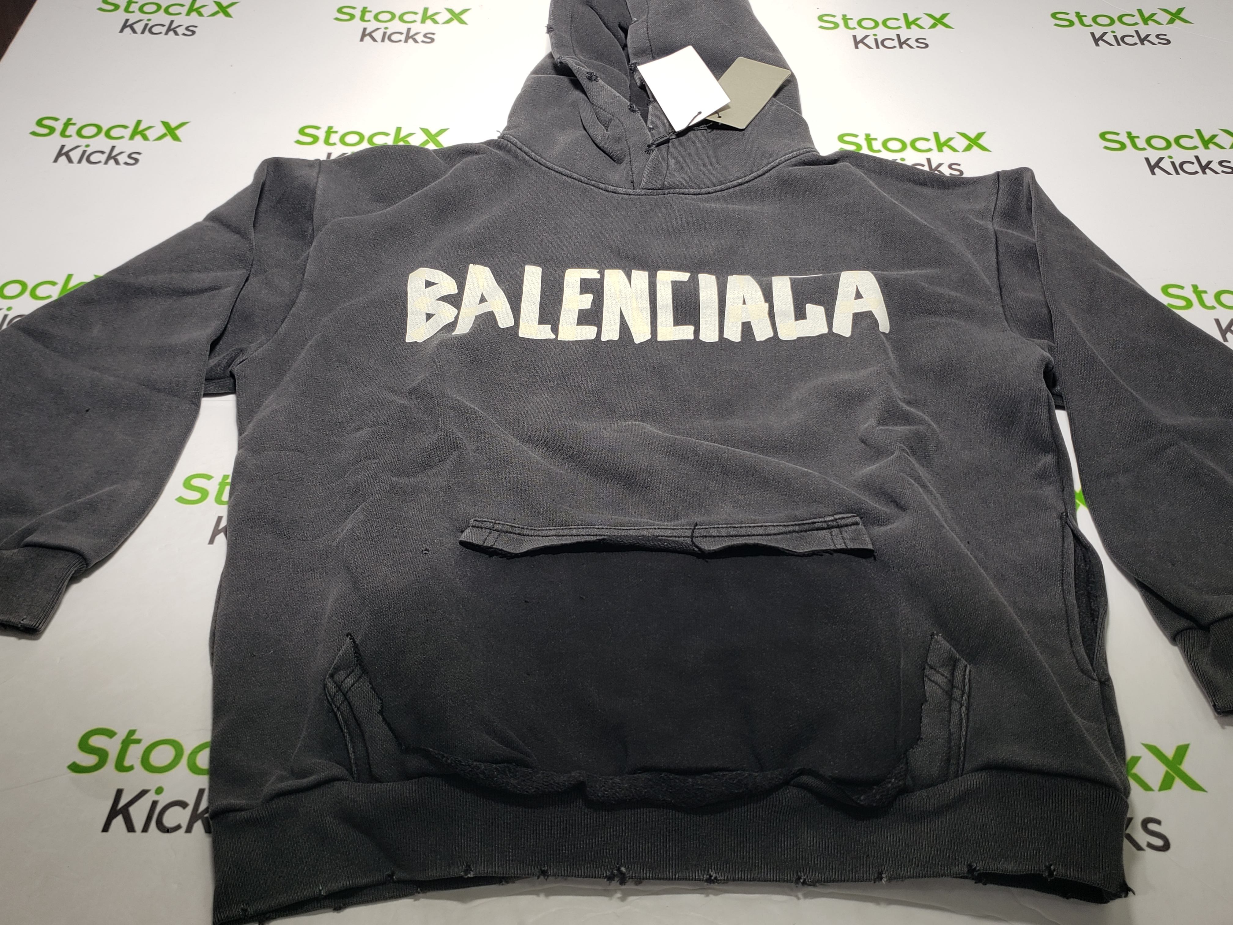 Balenciaga Tape Type Ripped Pocket Hoodie Oversized Black/Blue/Black Blue YZ 0400018953488 review Stockxkicks VIP 01