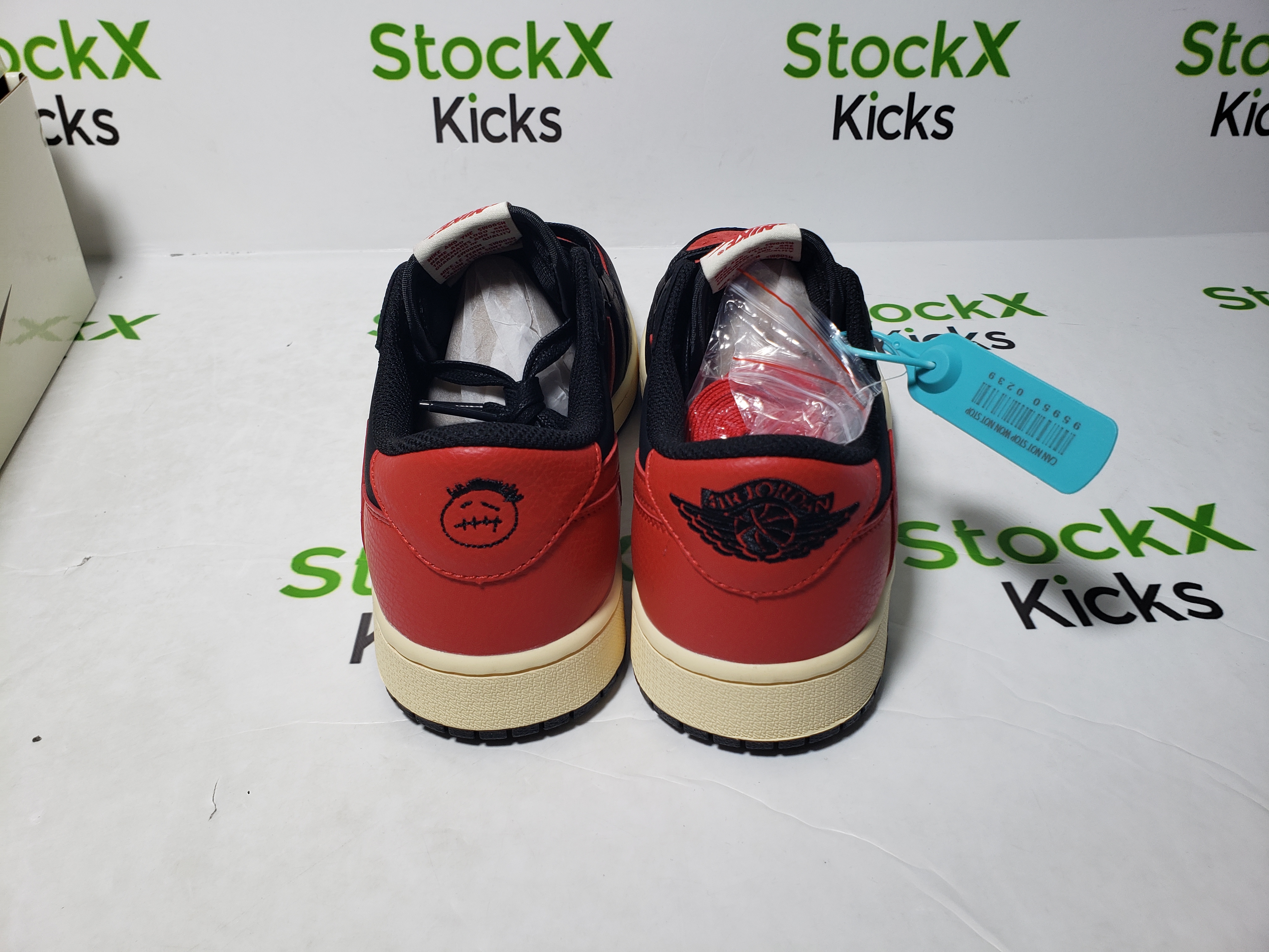 LJR Batch Air Jordan 1 Low x Travis Scott DM7866-061 review StockxkicksVIP 02