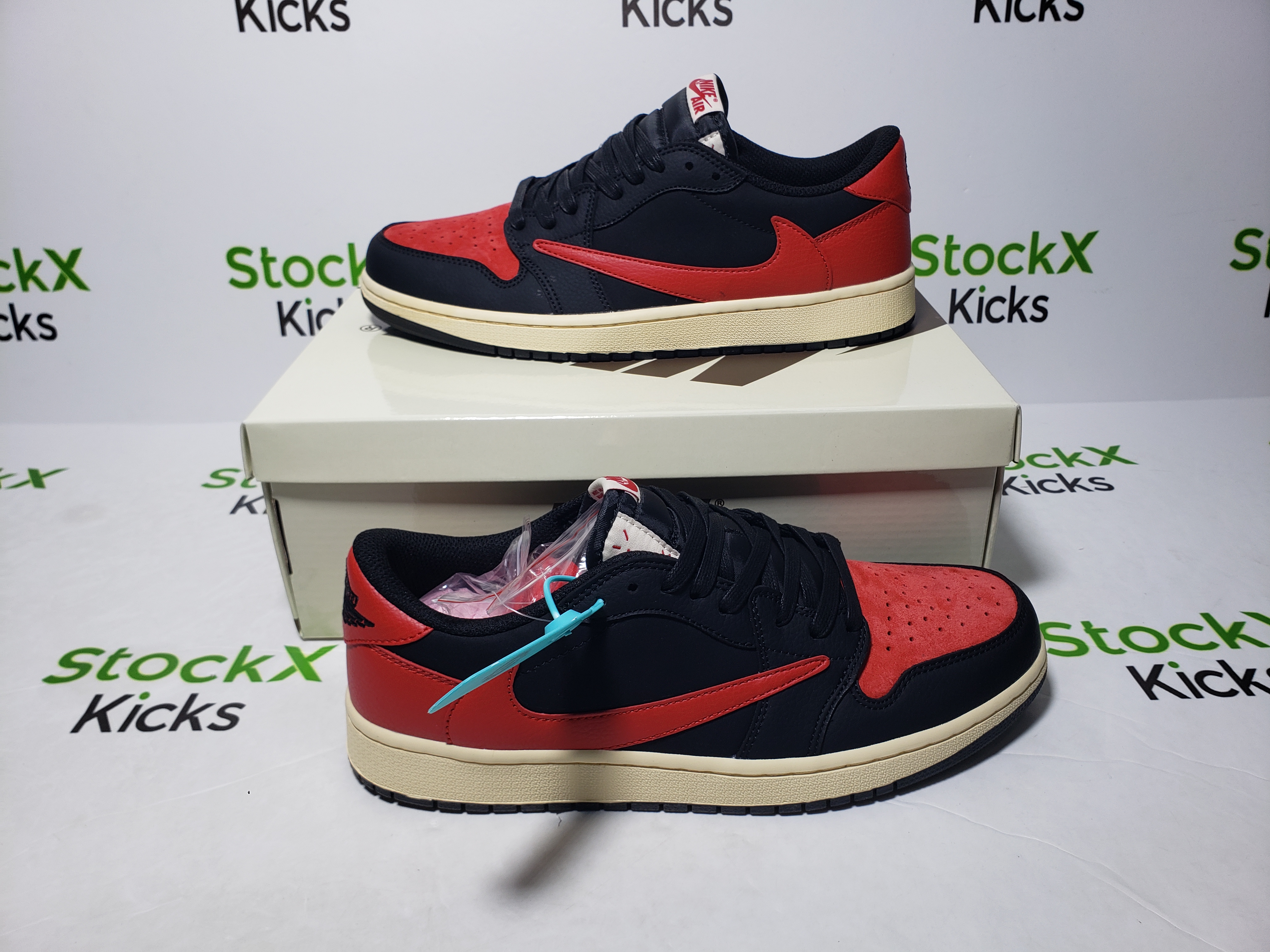 LJR Batch Air Jordan 1 Low x Travis Scott DM7866-061 review StockxkicksVIP 04