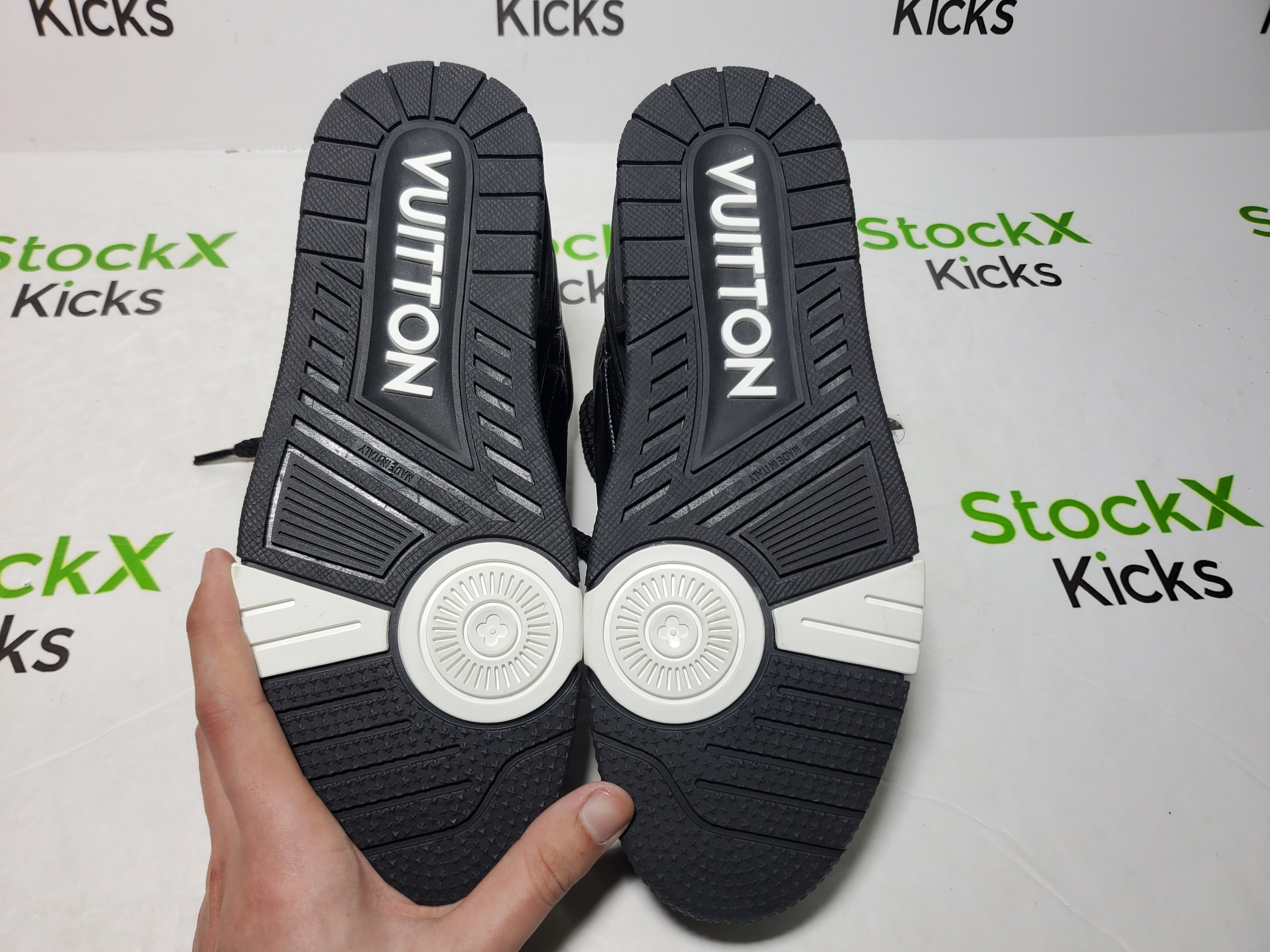 Louis Vuitton Skate Black 1ABZ5D review Stockxkicks VIP 03