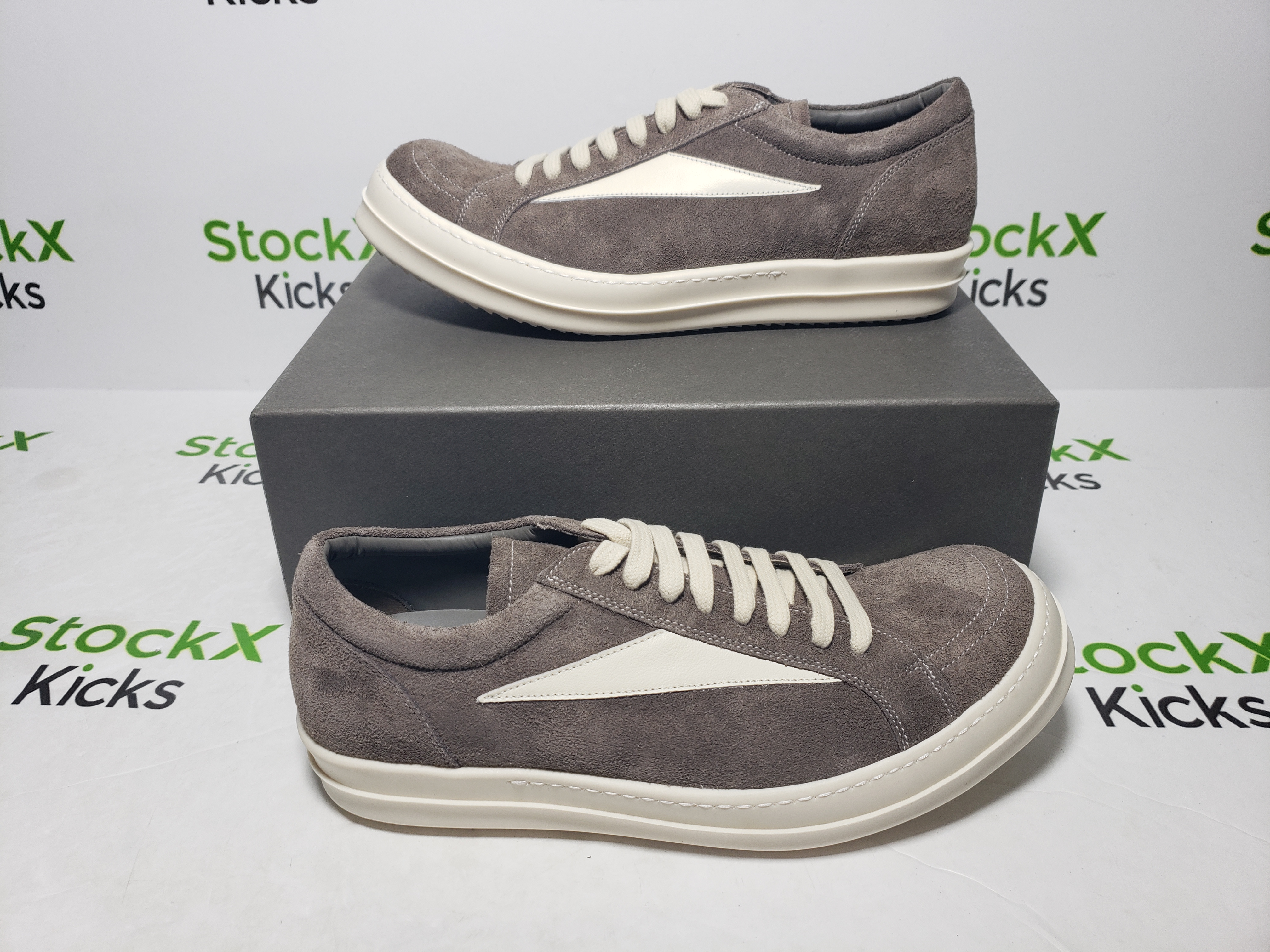 RICK OWENS VINTAGE SNEAKS IN VELOUR SUEDE COW RU02B2897 LPOLPO-3411 review Stockxkicks VIP 04