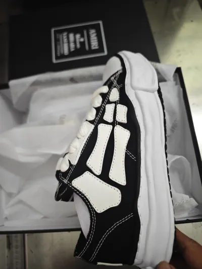 Amiri x Maison Mihara Yasuhiro Black White Bones PB250312 review Zus 01