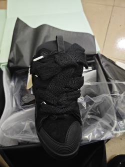 Lanvin Curb Sneaker Black review Mike 03