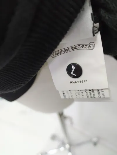 CHROME HEARTS Hoodie K7032 review lANK 01