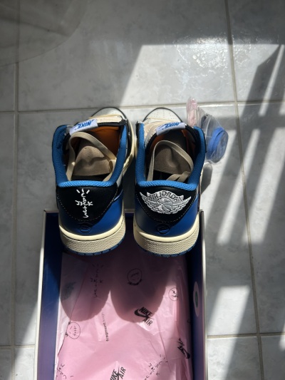 PK God Batch Air Jordan 1 Retro Low OG SP Fragment x Travis Scott DM7866-140 review Him 01