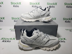 Balenciaga Track Trainer Black White 542436 W3AC1 9010 review Stockxkicks 01