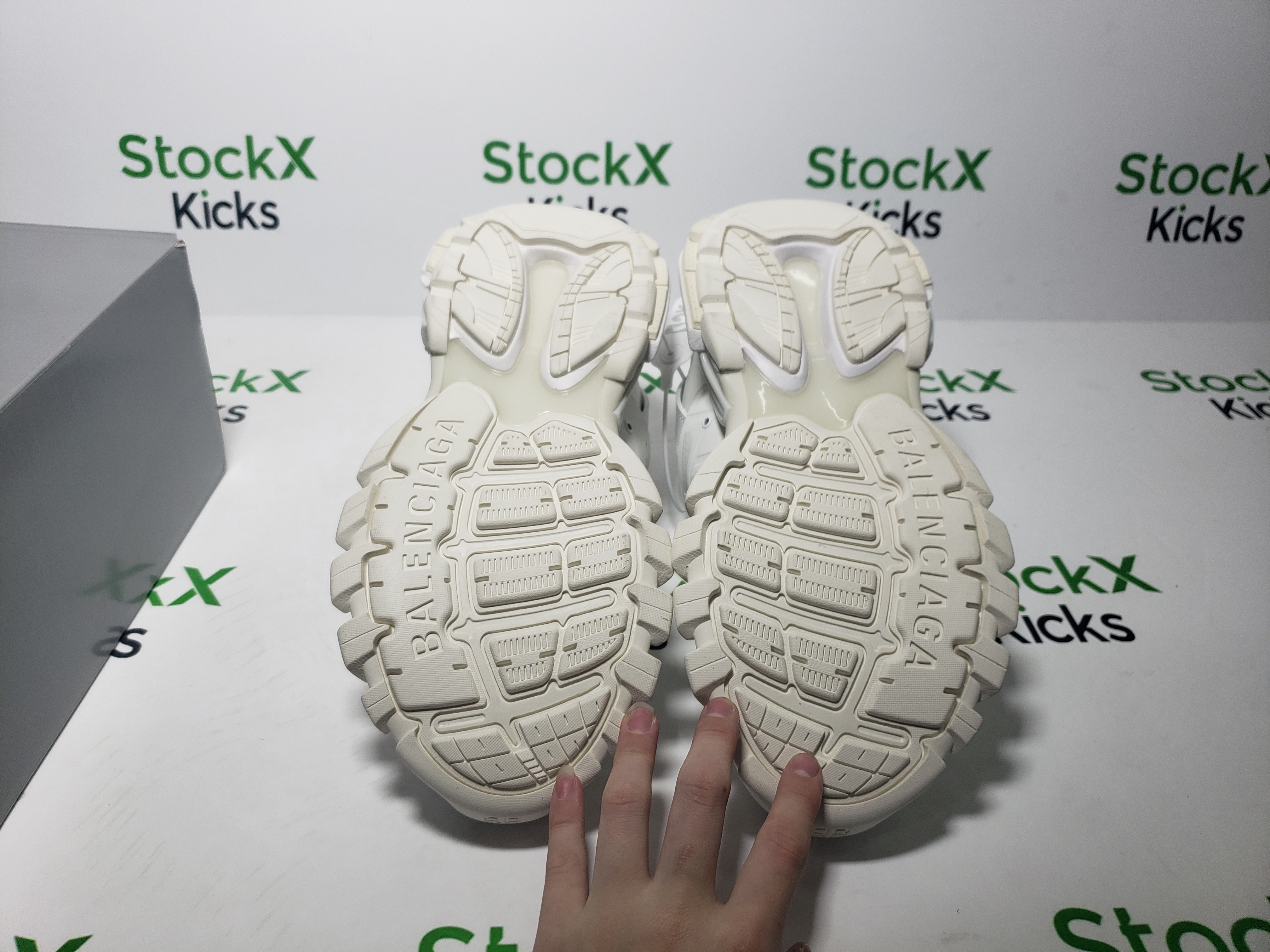 Balenciaga Track Trainer Black White 542436 W3AC1 9010 review Stockxkicks 02