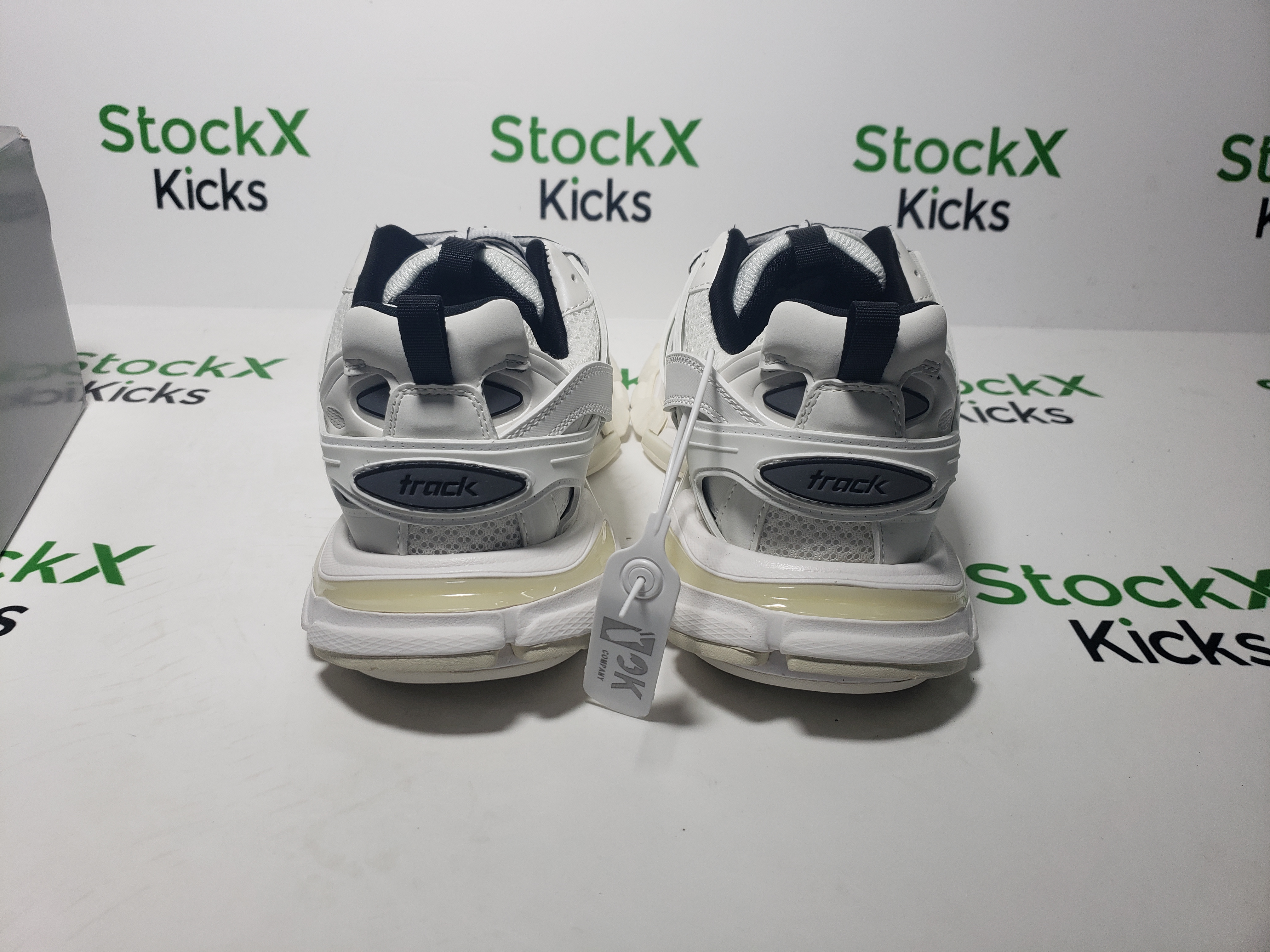 Balenciaga Track Trainer Black White 542436 W3AC1 9010 review Stockxkicks 04