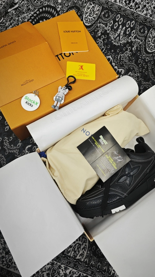 Louis Vuitton Skate Black 1ABZ5D review 