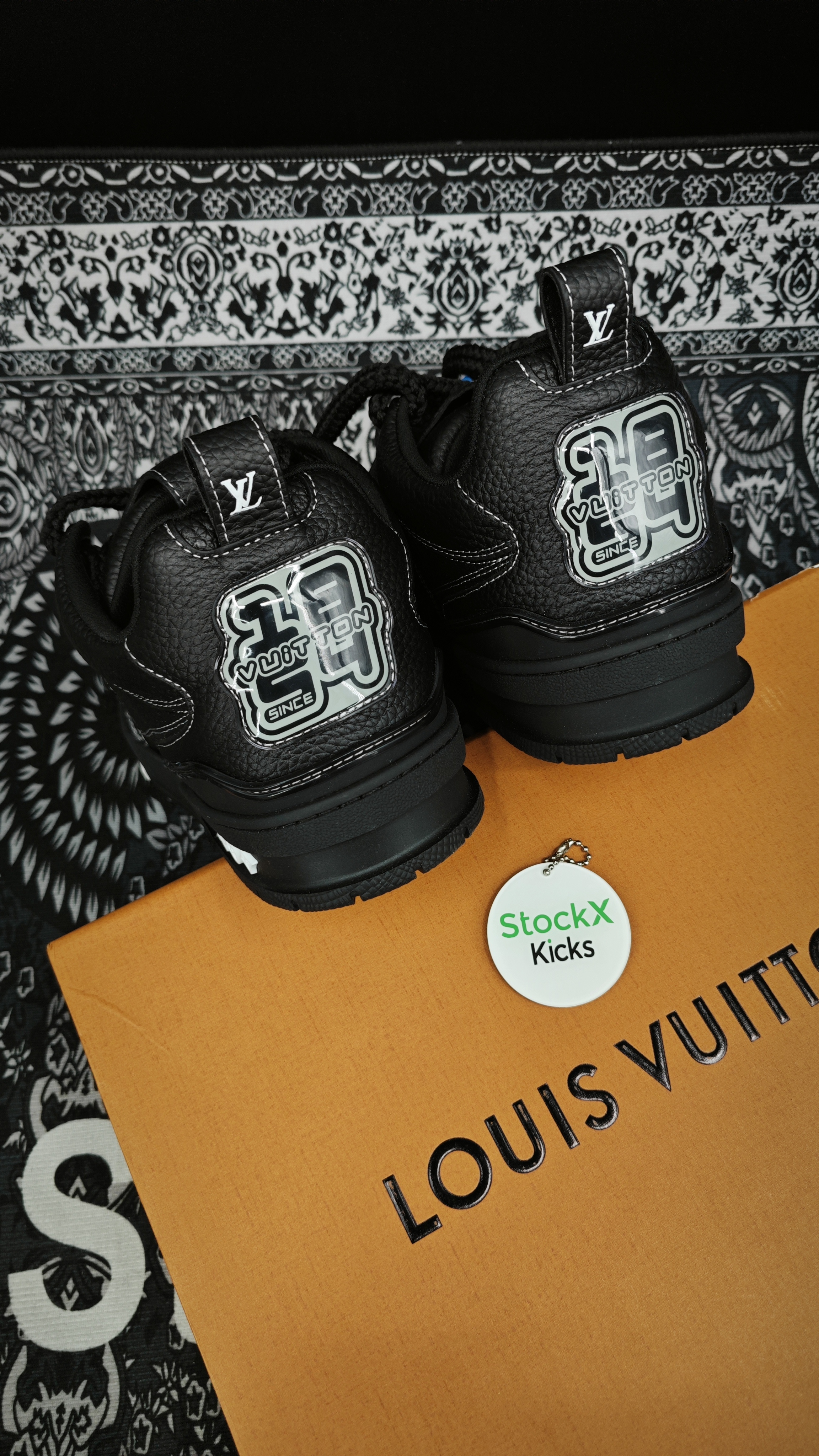 Louis Vuitton Skate Black 1ABZ5D review Stockxkicks 04