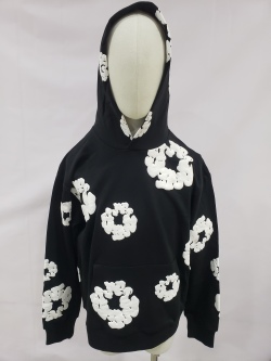 Denim Tears The Cotton Wreath Hoodie Black SS23 review stockxkicksvip 02