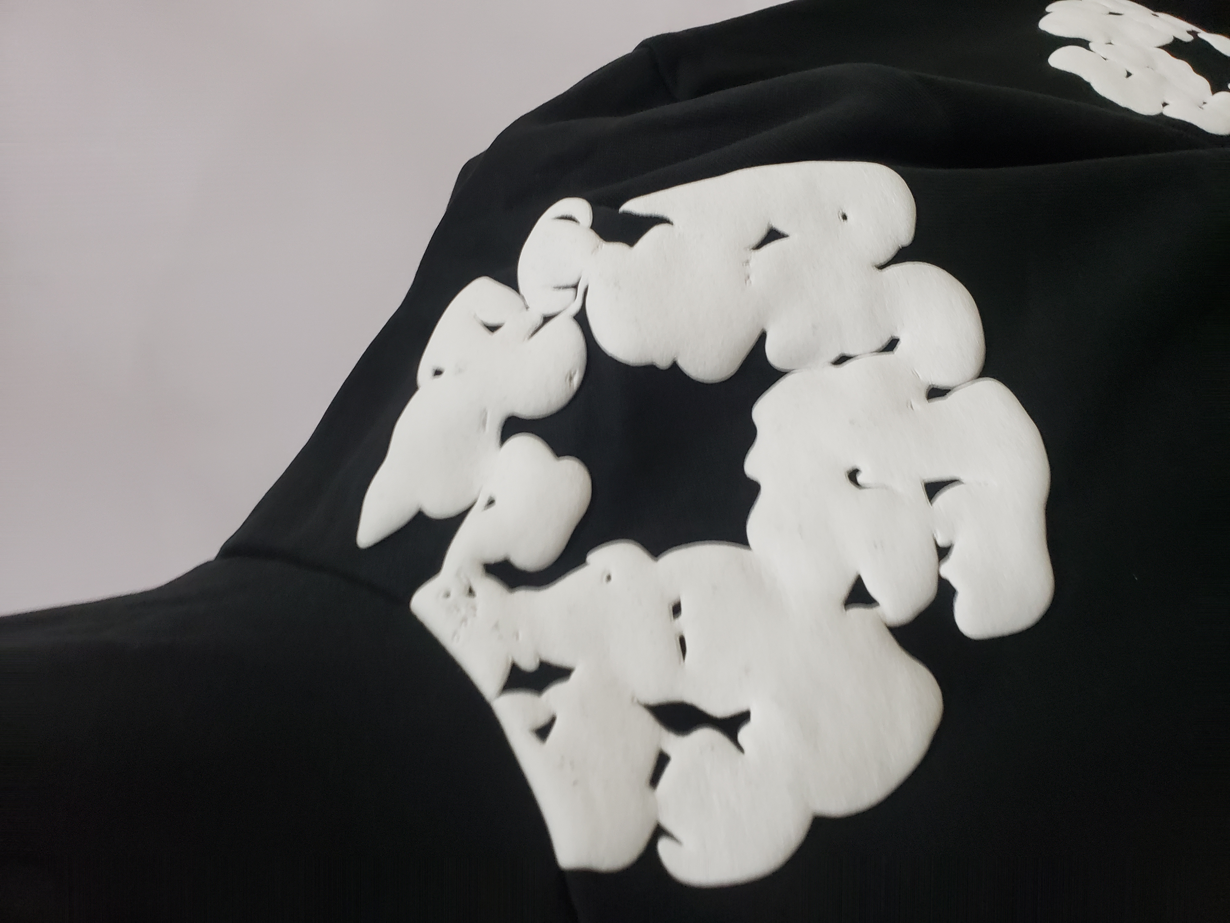 Denim Tears The Cotton Wreath Hoodie Black SS23 review stockxkicksvip 02