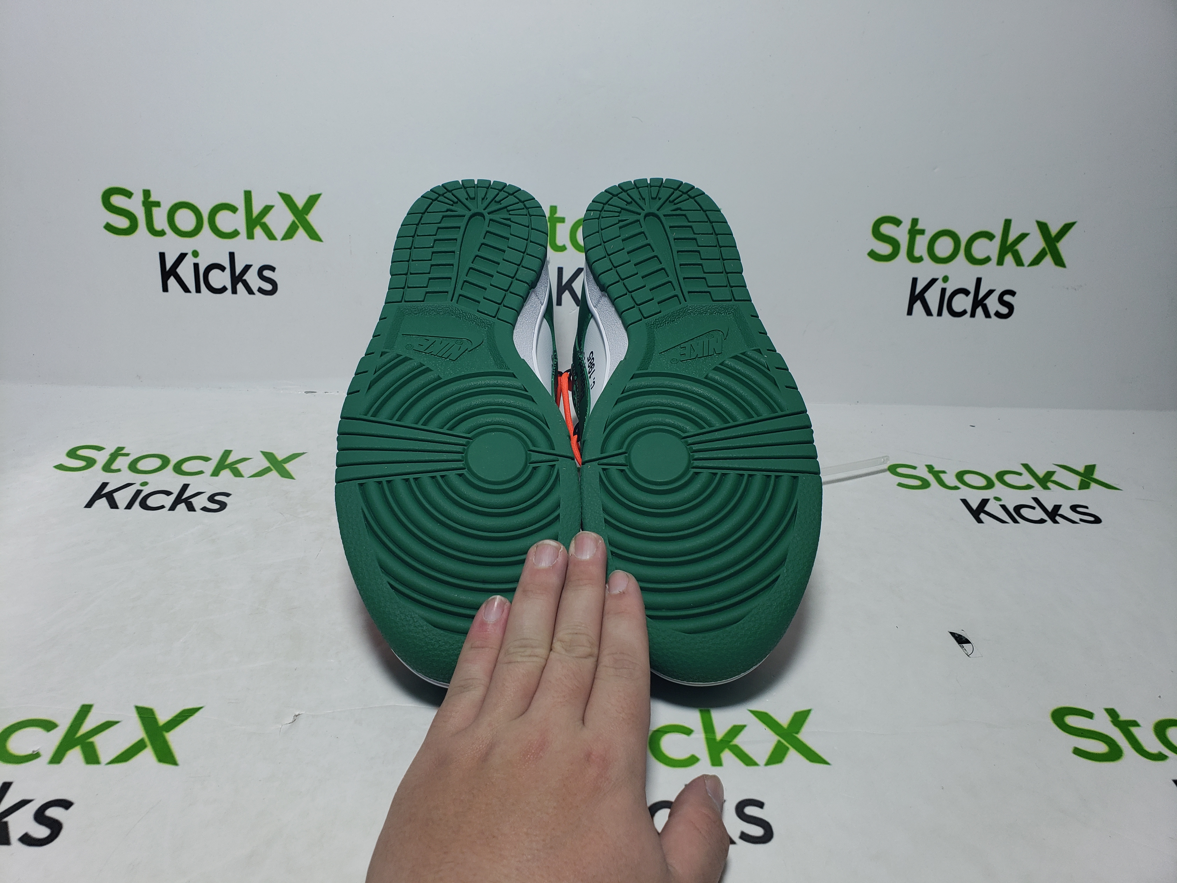 PK God Batch Nike Dunk Low Off-White Pine Green CT0856-100 review stockxkicksvip 04