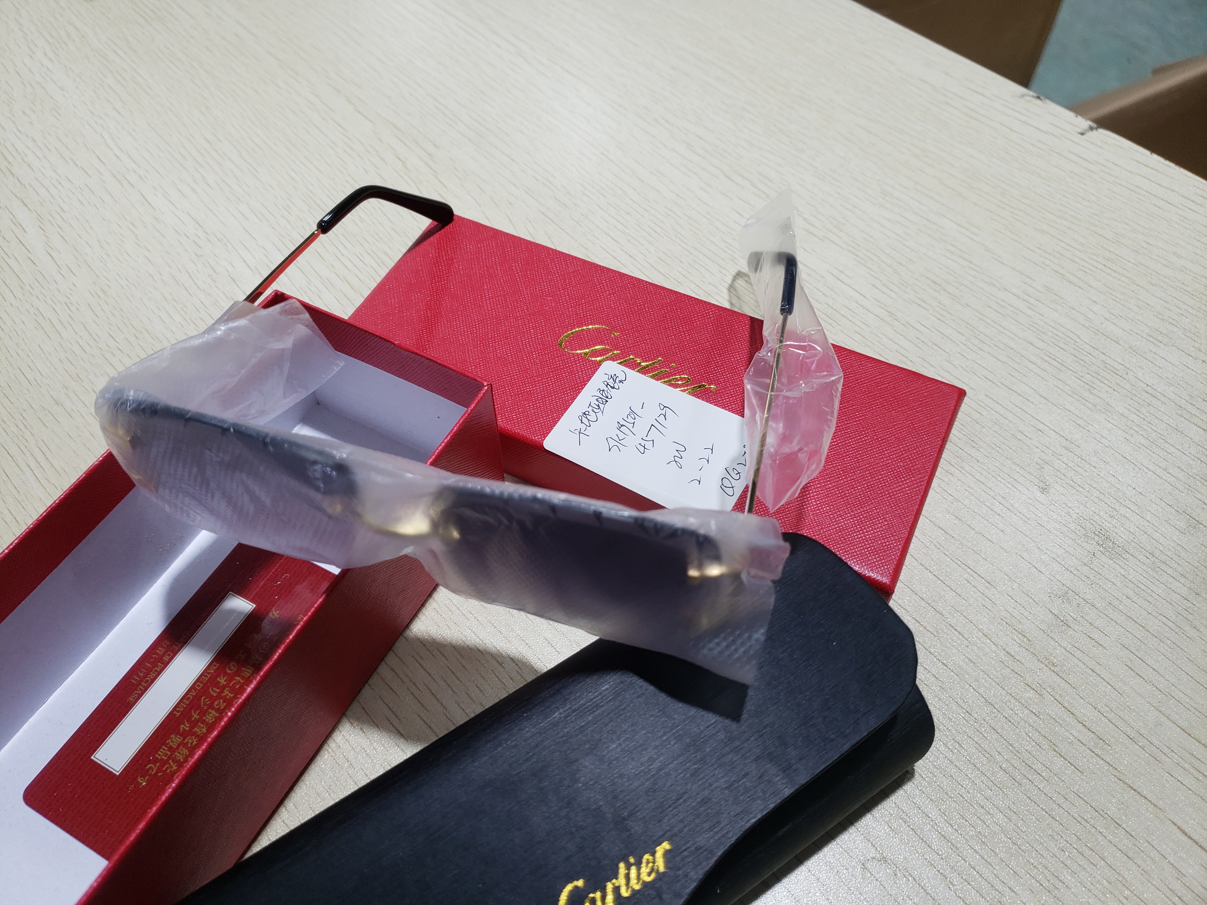 Cartier rimless Diamond cut sunglasses glasses BIG C decor Piccadilly CT0092O review stockxkicksvip 02