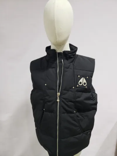 Moose Knuckles Montreal Vest Black CK20241225 review stockxkicksvip 02
