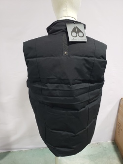 Moose Knuckles Montreal Vest Black CK20241225 review stockxkicksvip 05