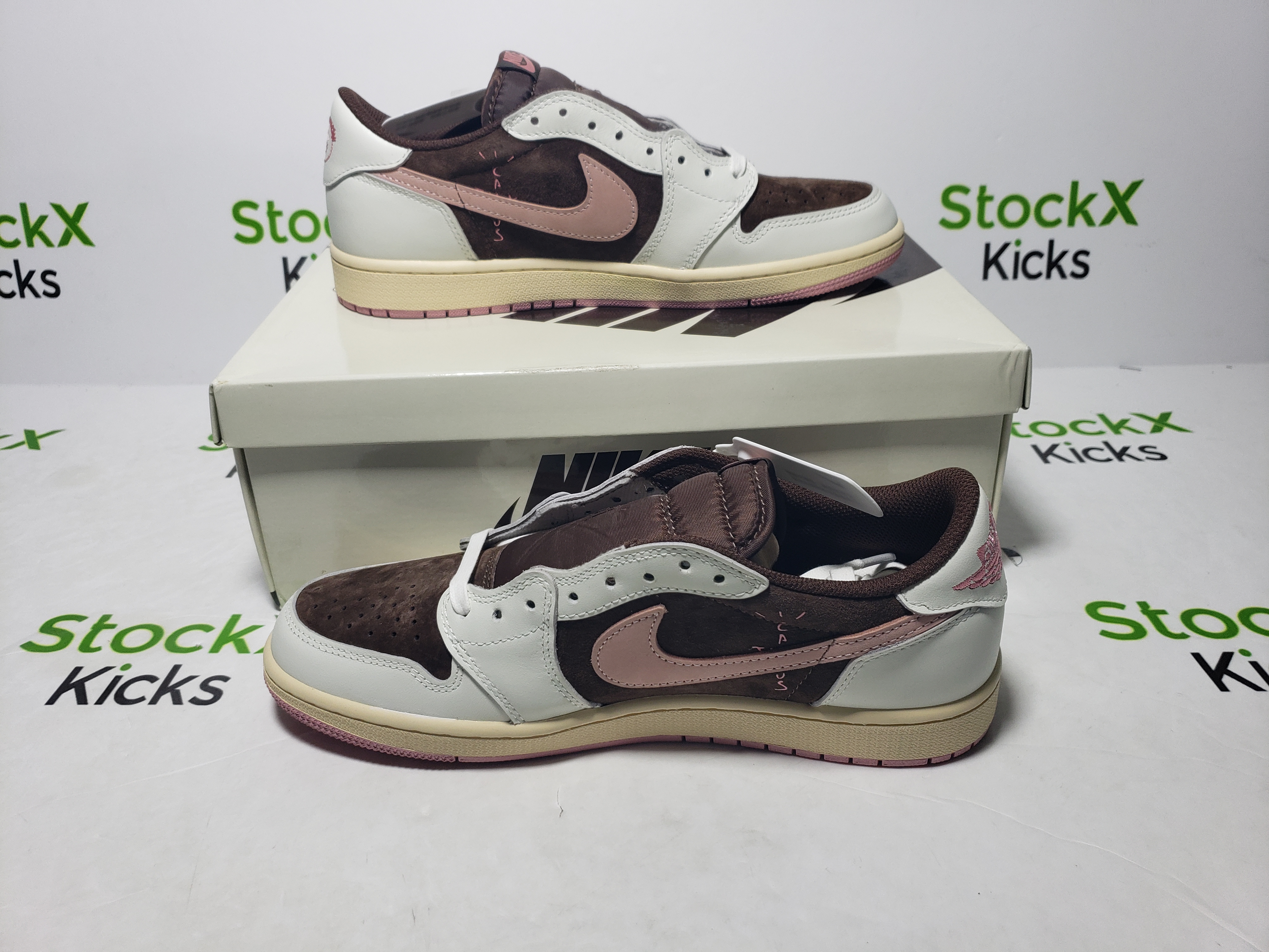 PK God Batch Air Jordan 1 Low Travis Scott Sail Shy Pink DM7866-106 review stockxkicksvip 03