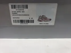 Balenciaga Runner Blue White Red 677402 W3RB2 9060 review stockxkicksvip 01