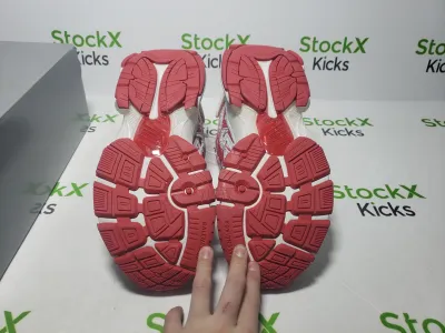 Balenciaga Runner Blue White Red 677402 W3RB2 9060 review stockxkicksvip 06