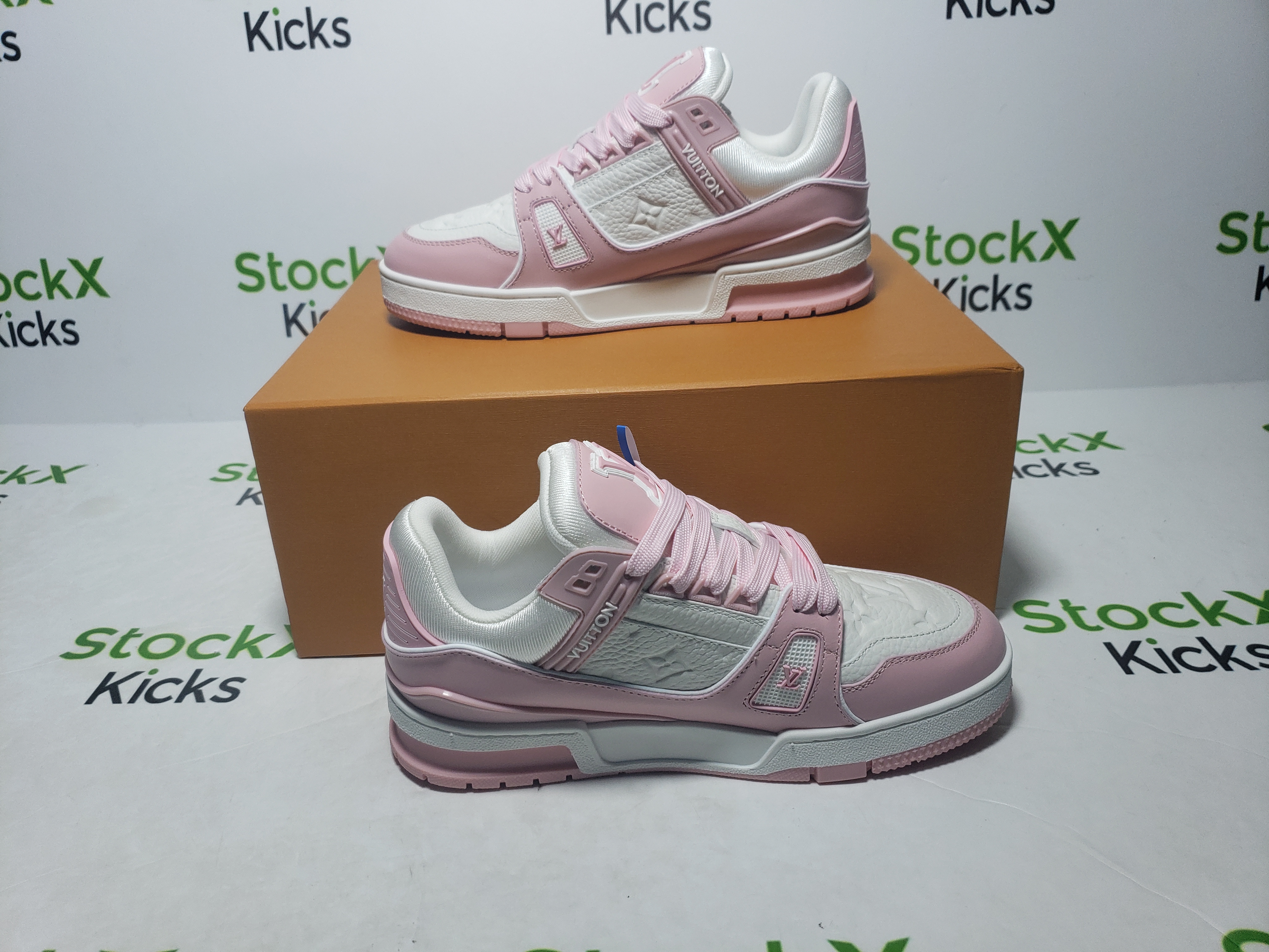 Louis Vuitton Trainer Rose Pink VL0231 review stockxkicksvip 03