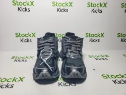 Balenciaga Runner All Black Gray 677402 W3RB2 1515 review stockxkicksvip 04