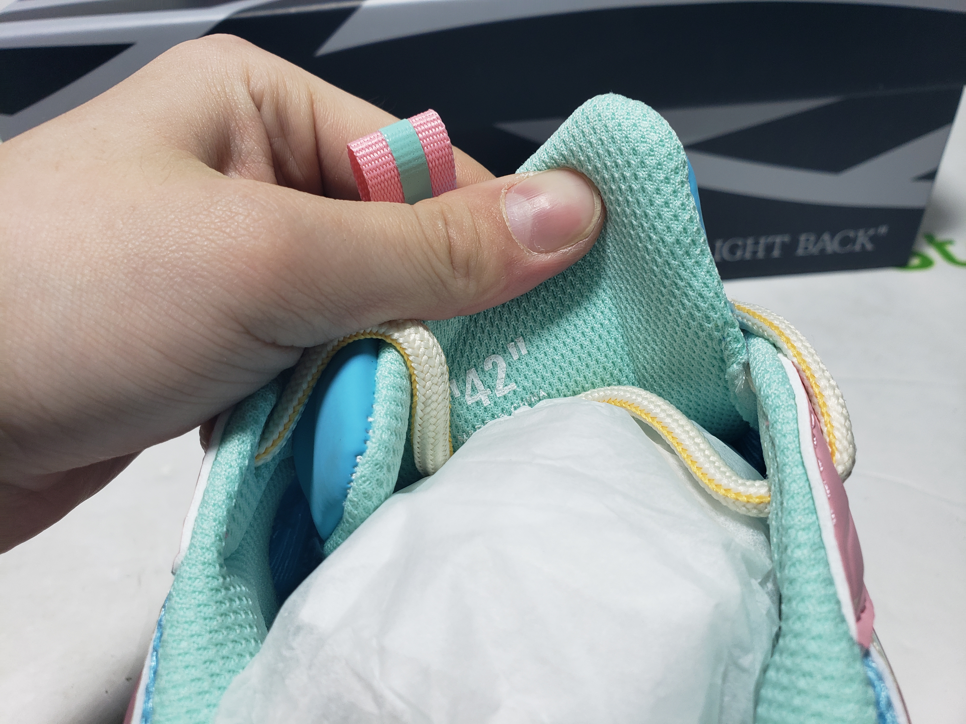 Off White Be Right Back Sneakers Miami OIIA295F24 FAB00 10002 review stockxkicksvip 05