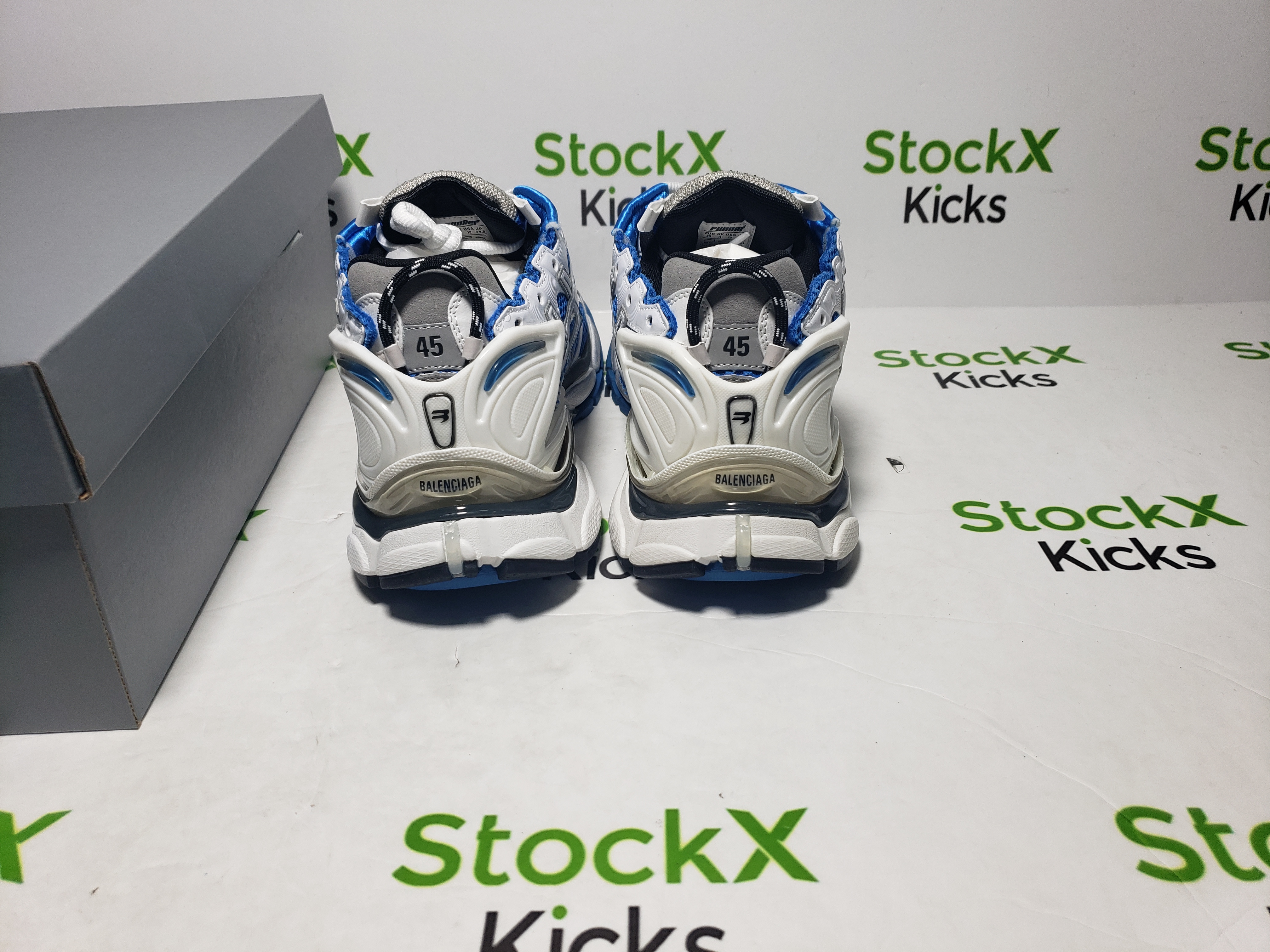 Balenciaga Runner White Blue 677402W3RB34912 review stockxkicksvip 01