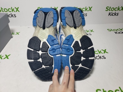 Balenciaga Runner White Blue 677402W3RB34912 review stockxkicksvip 06