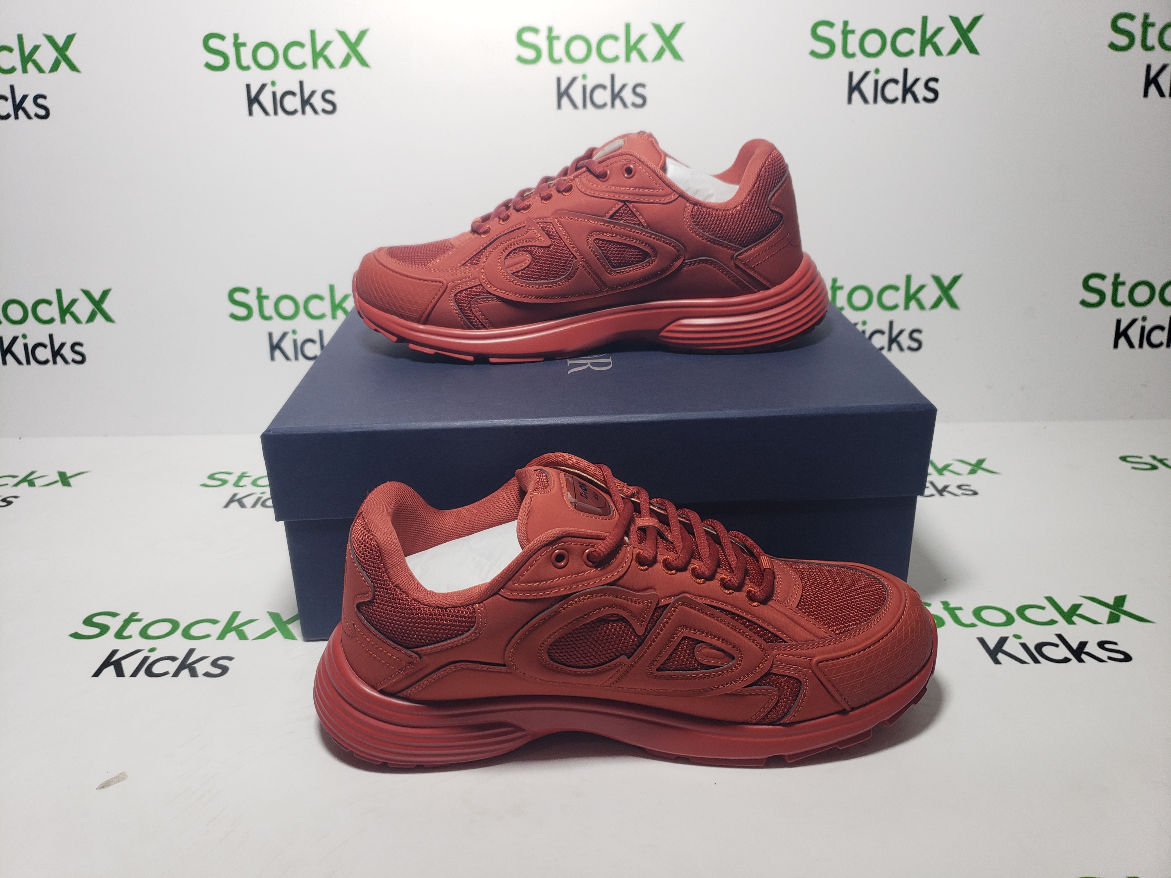 Dior B30 x Stone Island Sneaker Red CK241115 review Stockxkicks 02