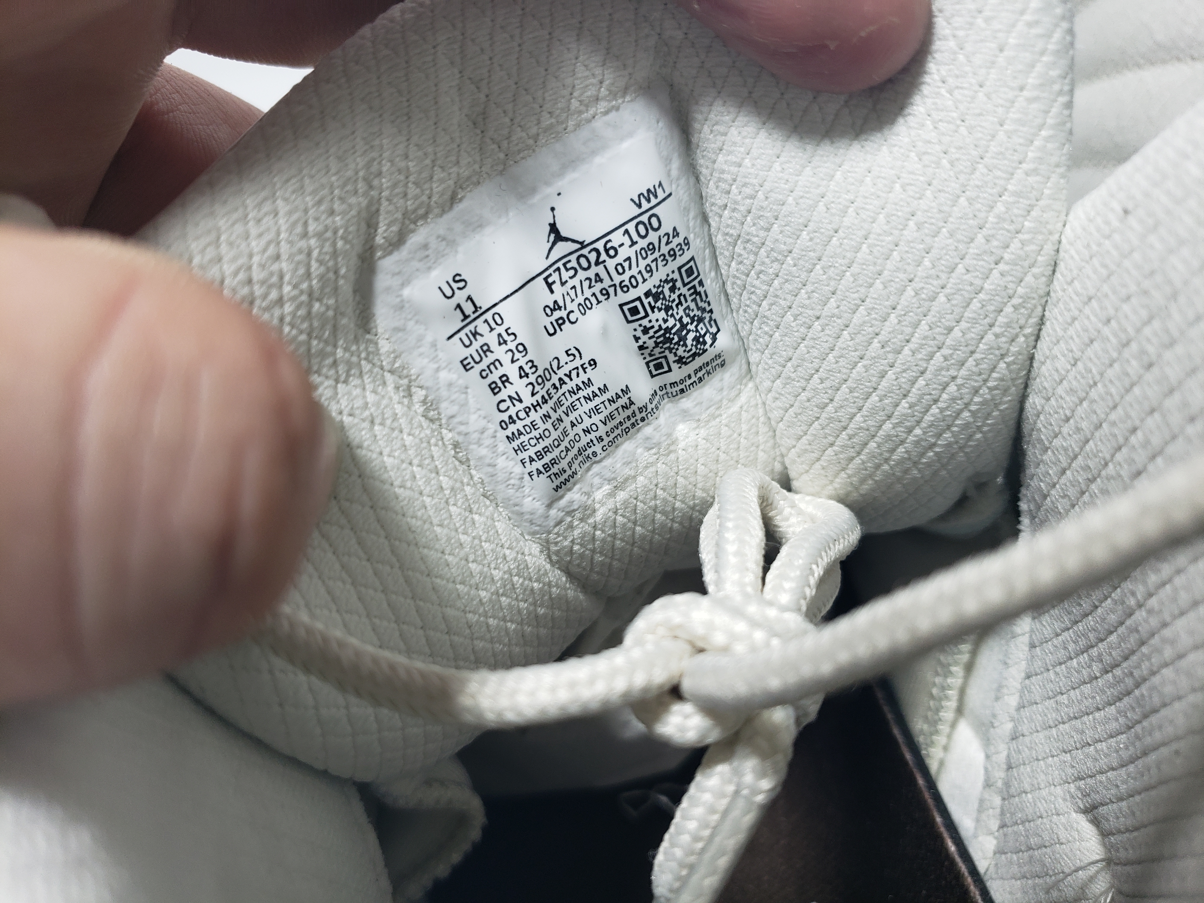 PK God Batch Air Jordan 12 Retro x SoleFly Baroque Brown FZ5026-100 review Stockxkicks 02