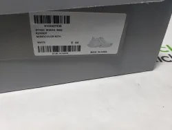Balenciaga Runner White review Stockxkicks 01