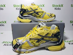 Balenciaga Runner Sneaker Black Yellow 677402 W2RJ5 2006 review Stockxkicks 02