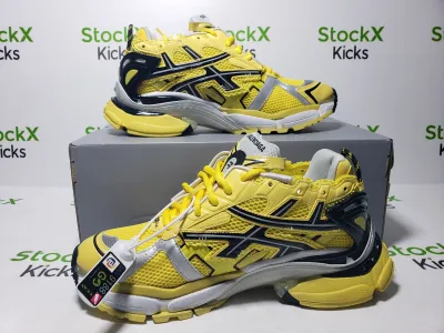 Balenciaga Runner Sneaker Black Yellow 677402 W2RJ5 2006 review Stockxkicks 01