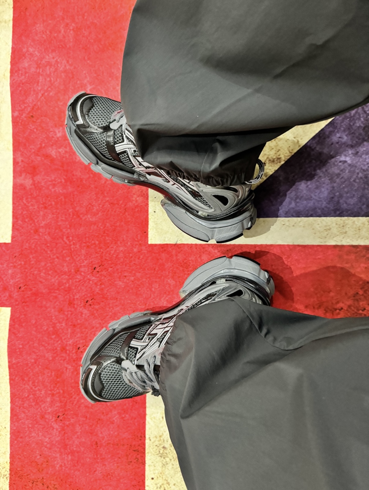 Balenciaga Runner All Black Gray 677402 W3RB2 1515 review john