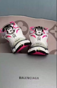 Balenciaga Runner White Fluo Pink 677402 W3RBN 9155 review cooc