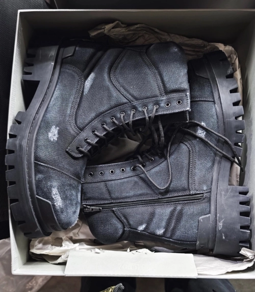 【Top PK God Batch】Balenciaga Strike Black CK24090201 review 