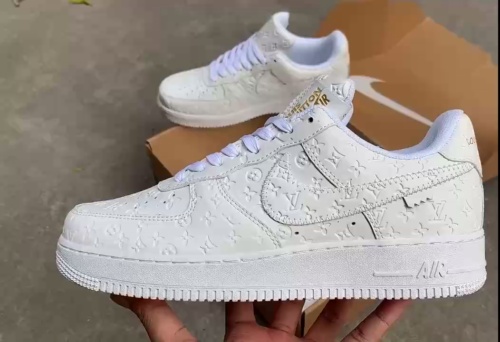 PK God Batch Louis Vuitton x Nike Air Force 1 Triple White LK0221 review 