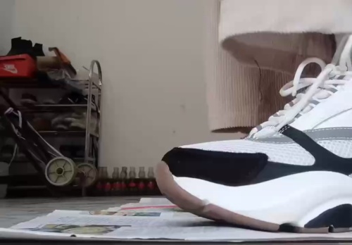 Dior B22 Sneaker White Black CK240810 review 