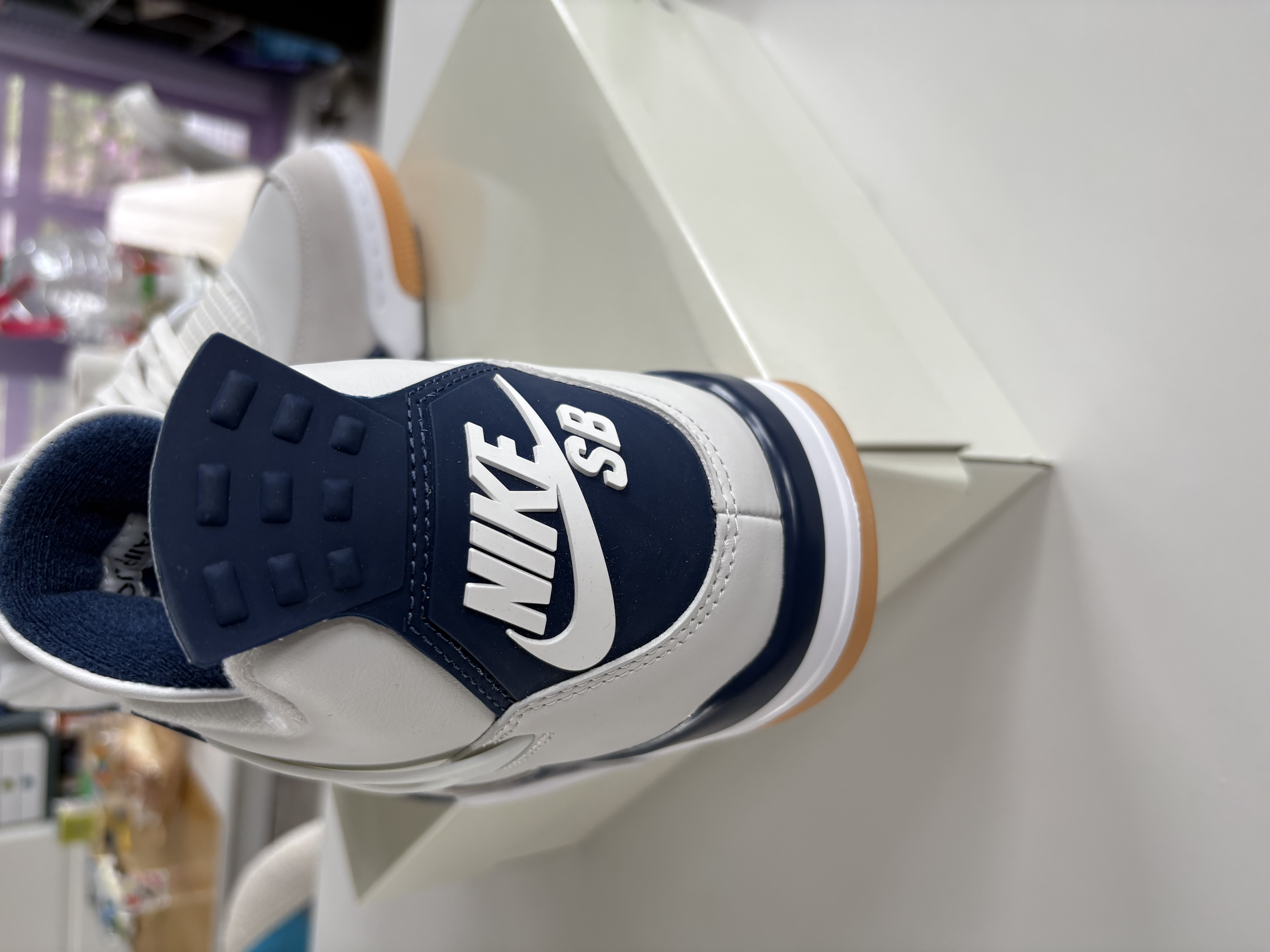 PK God Batch Jordan 4 Retro SB SP Navy DR5415-100 review Xavinho 01