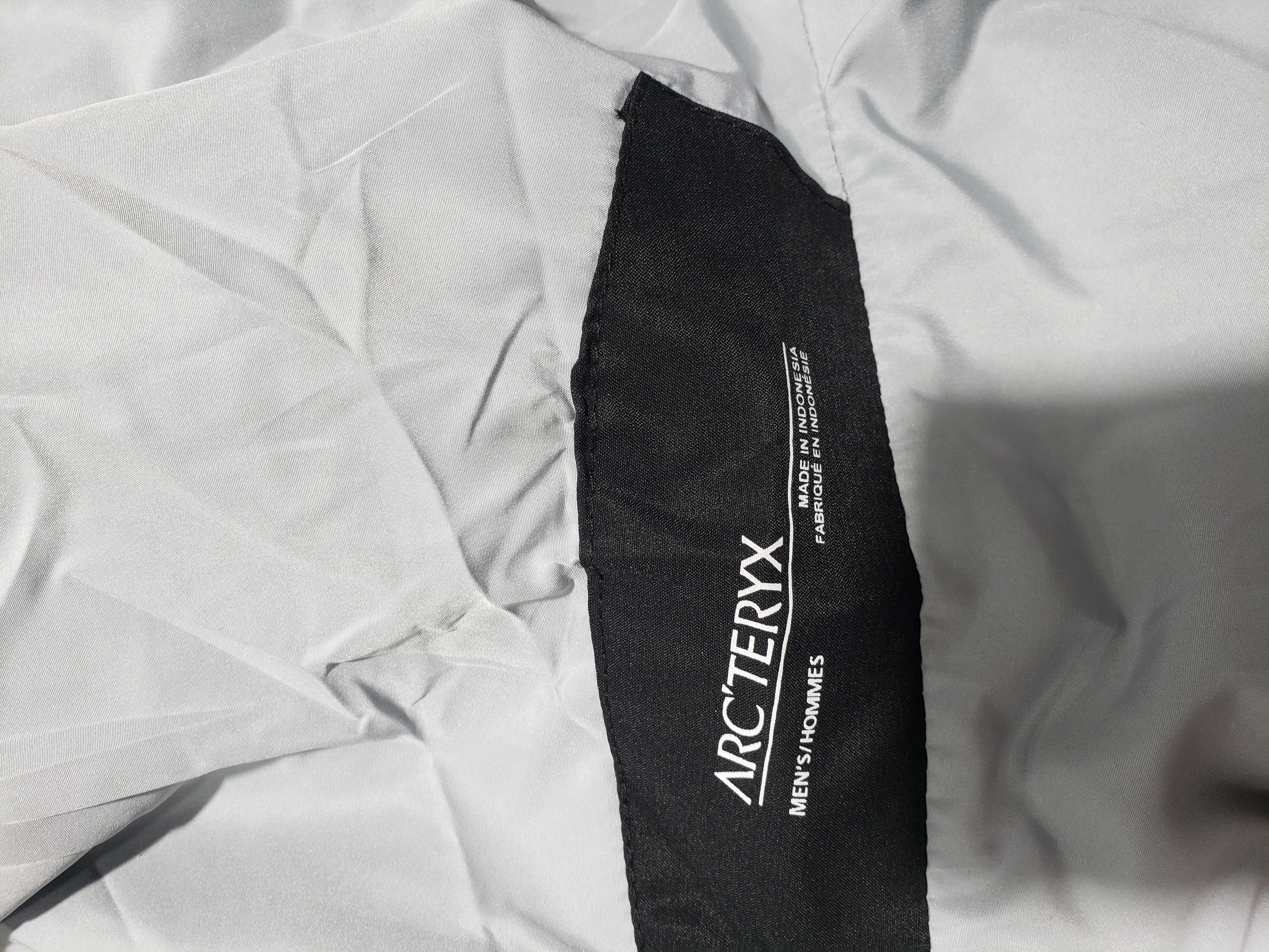 Arc'teryx Beta AR Jacket Men's Jacket Black review Stockxkicksvip 00