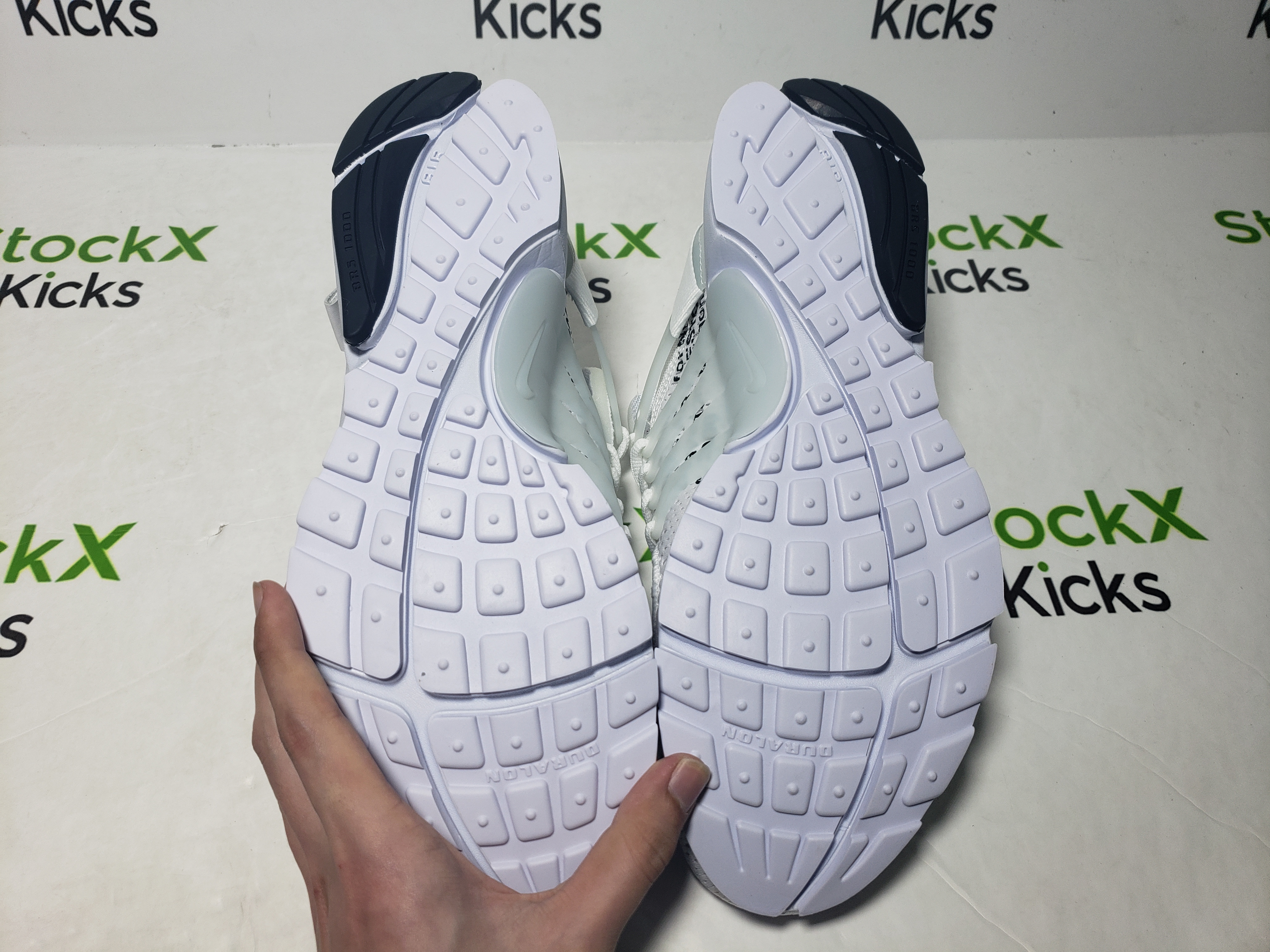 OFF-WHITE x Nike Air Presto White AA3830-100 review Stockxkicksvip 03