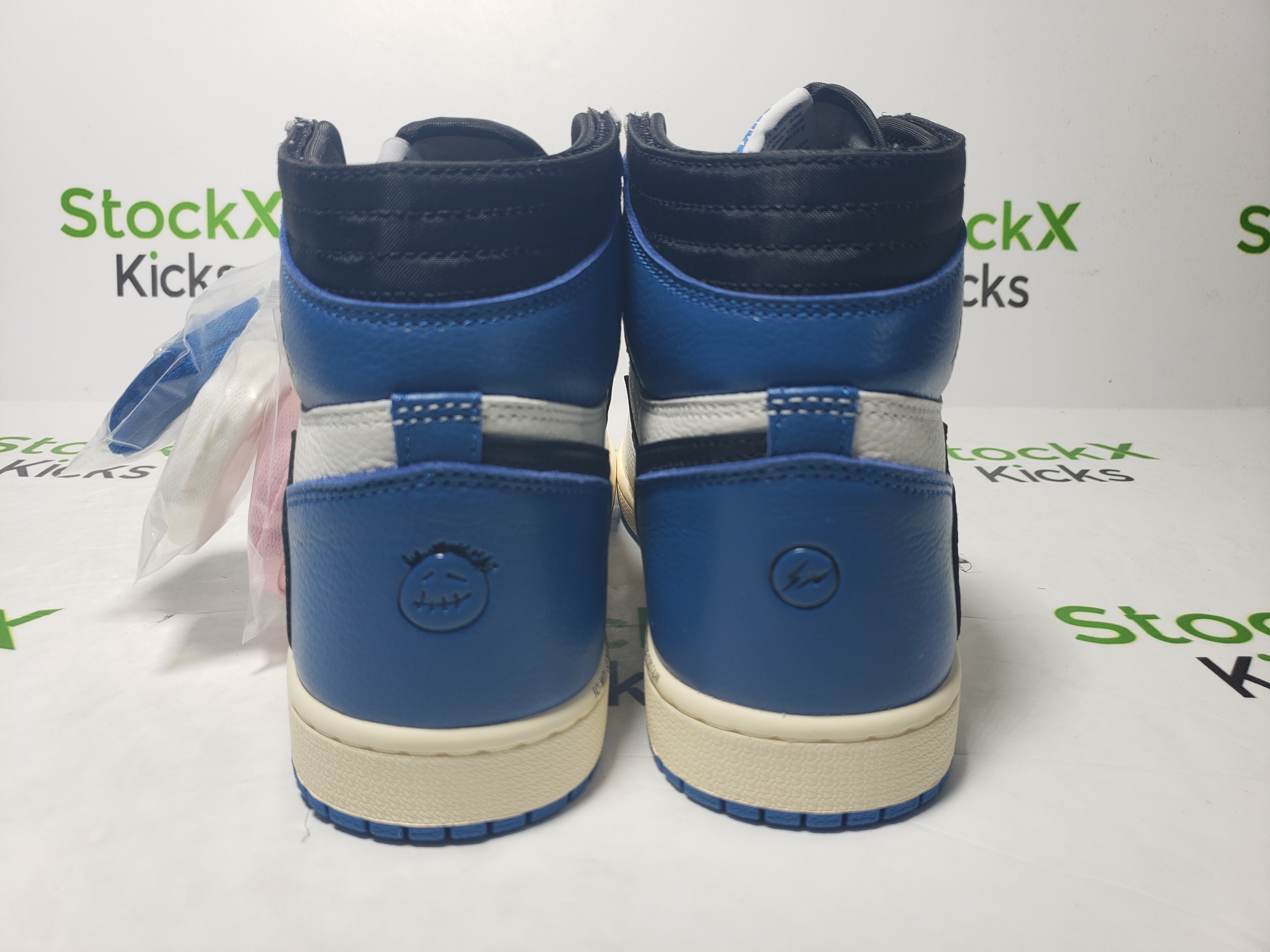 H12 Batch Air Jordan 1 High OG SP Fragment x Travis Scott DH3227-105 review Stockxkicksvip 01
