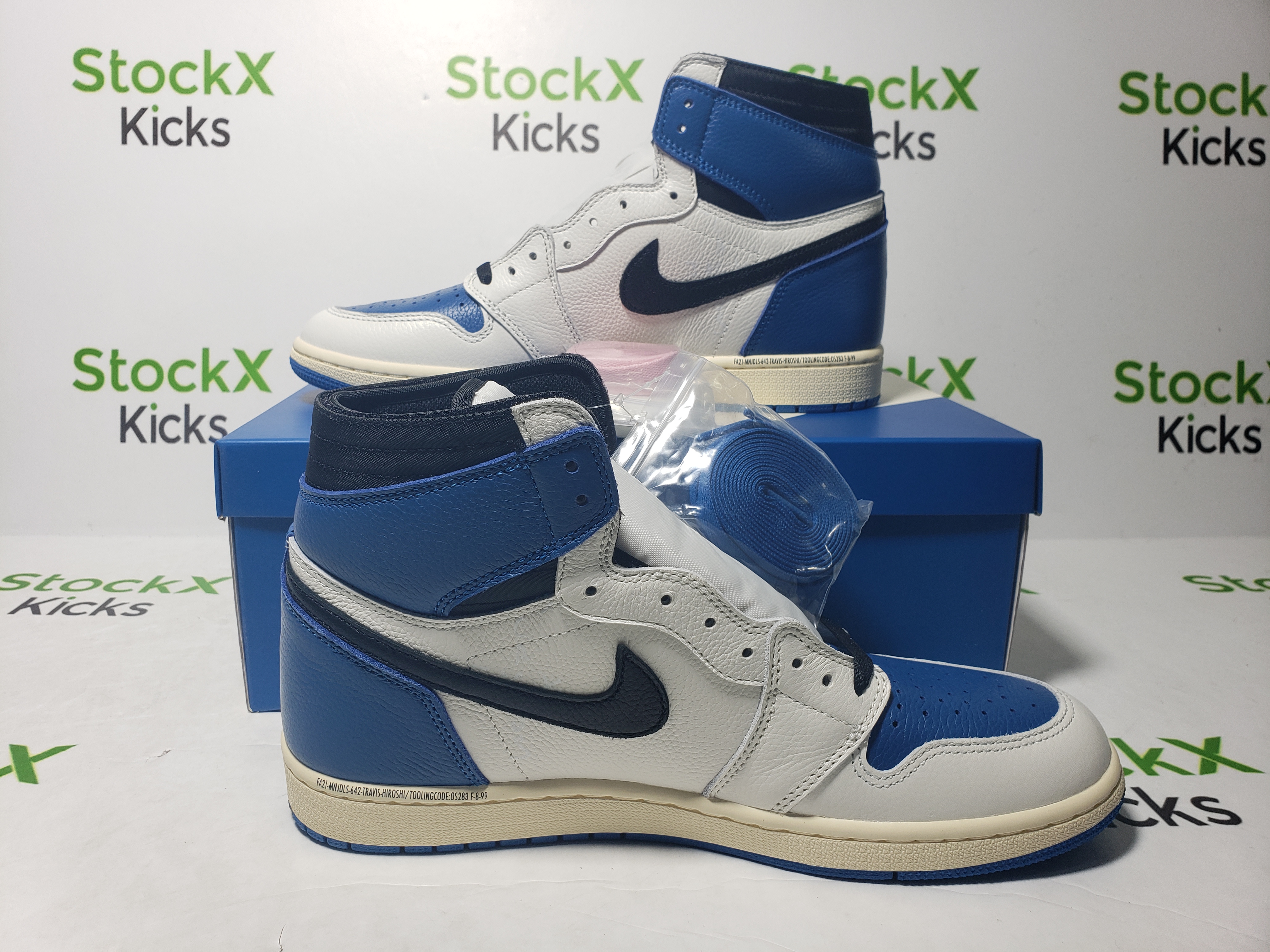 H12 Batch Air Jordan 1 High OG SP Fragment x Travis Scott DH3227-105 review Stockxkicksvip 06