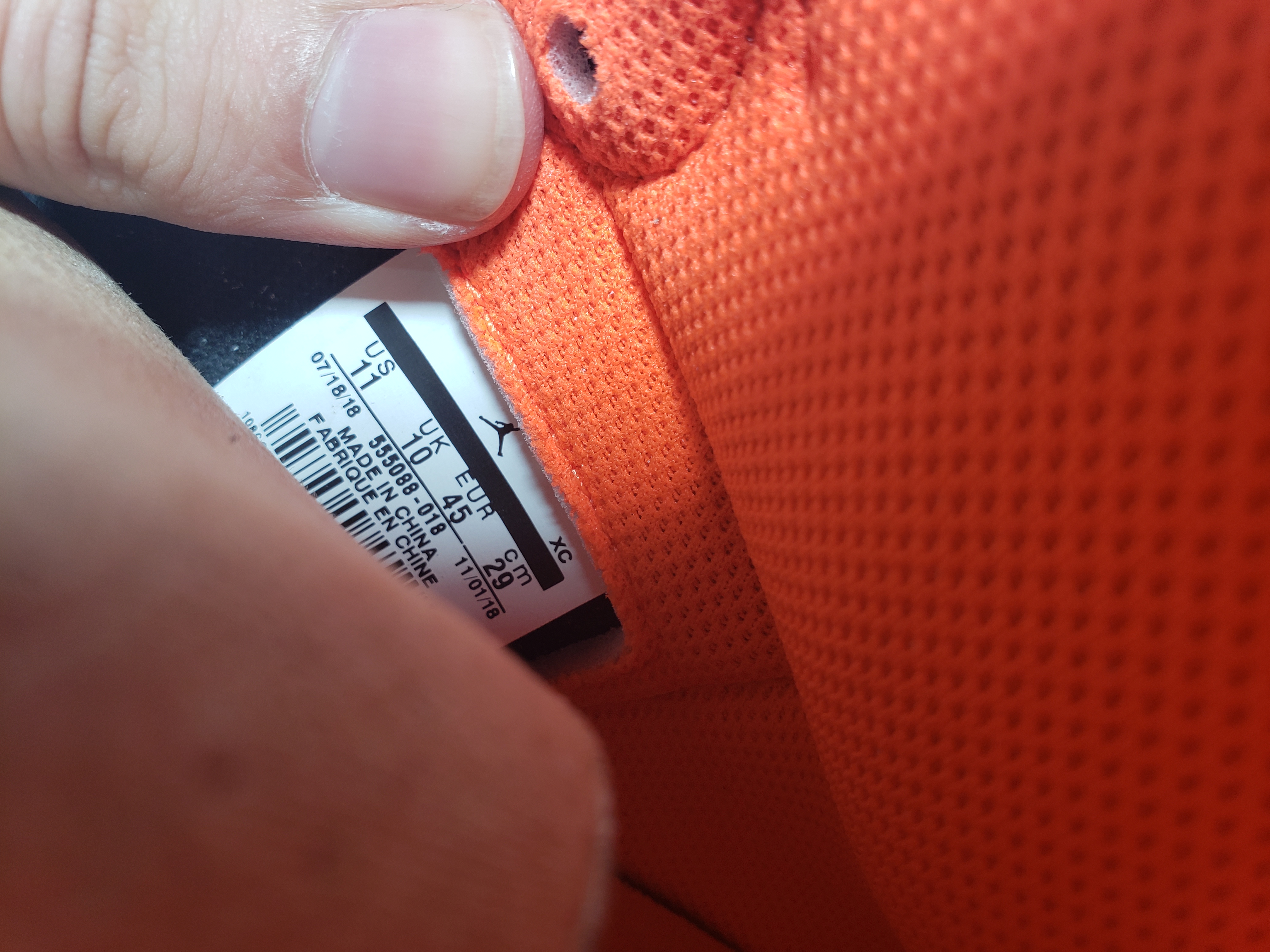 LJR Batch Air Jordan 1 Retro High Neutral Grey Hyper Crimson 555088-018 review Stockxkicksvip 04