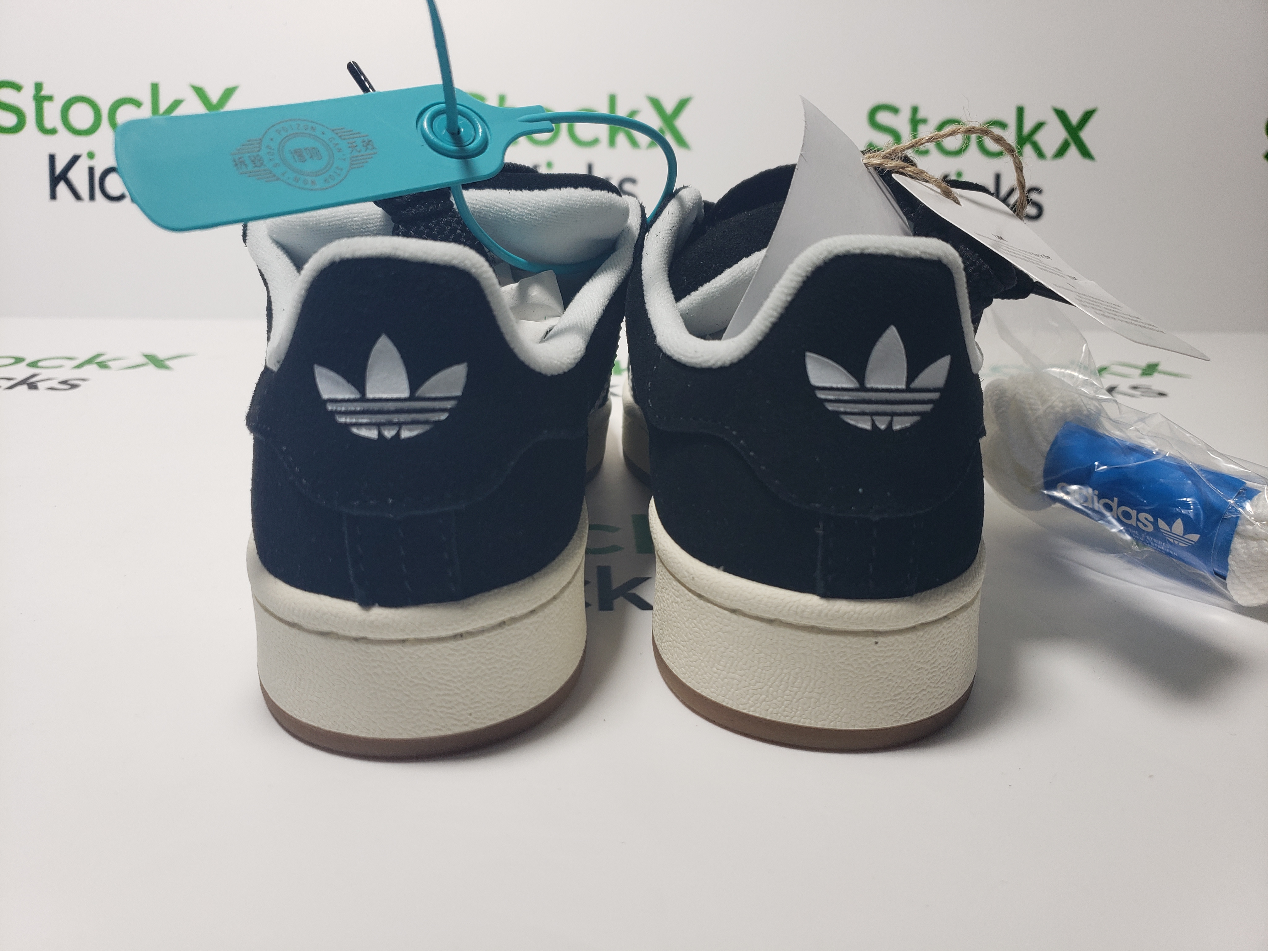 Adidas Campus 00s Core Black HQ8708 review Stockxkicksvip 01