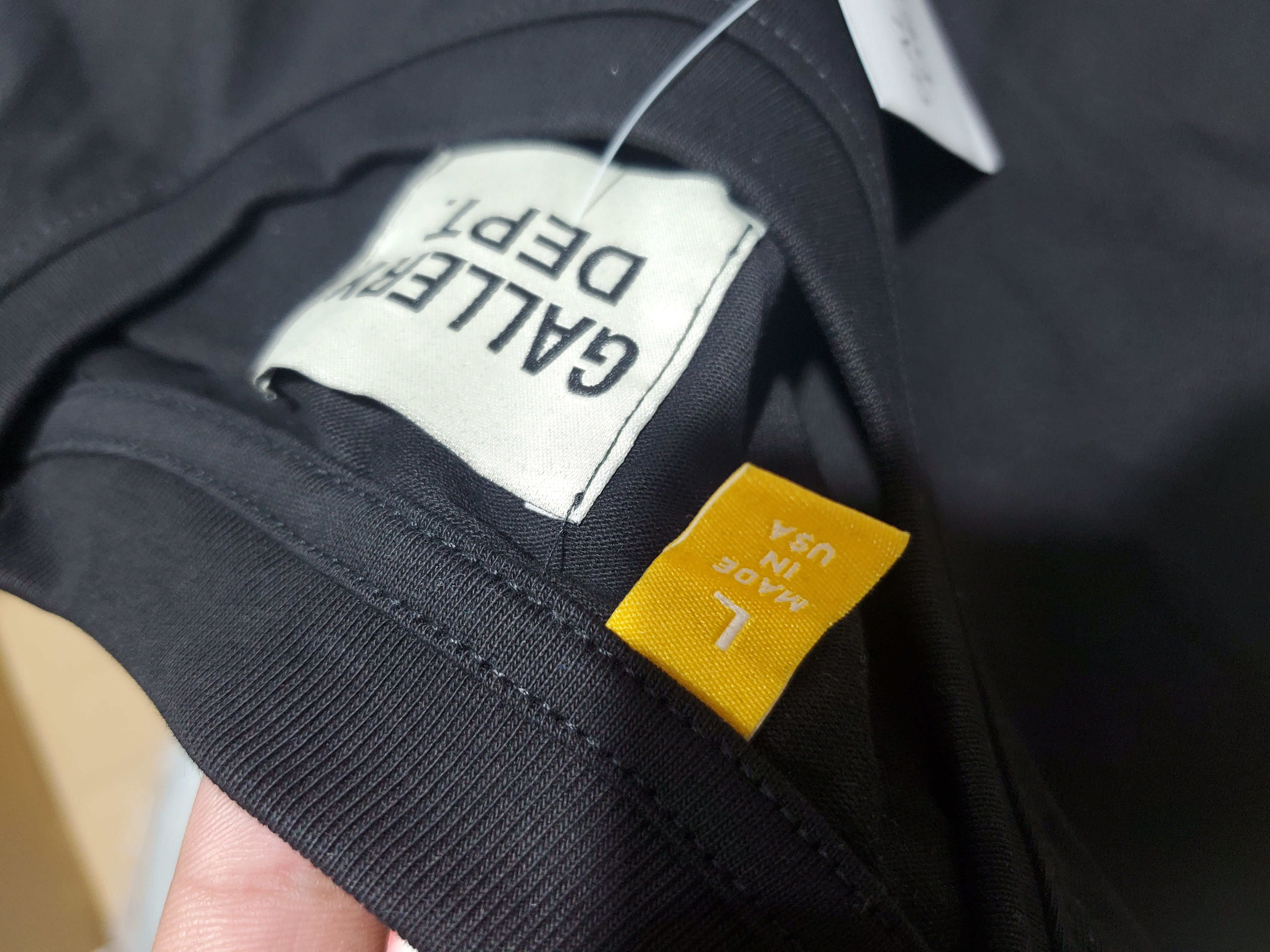 GALLERY DEPT. SOUVENIR T-SHIRT BLACK review Stockxkicksvip 01