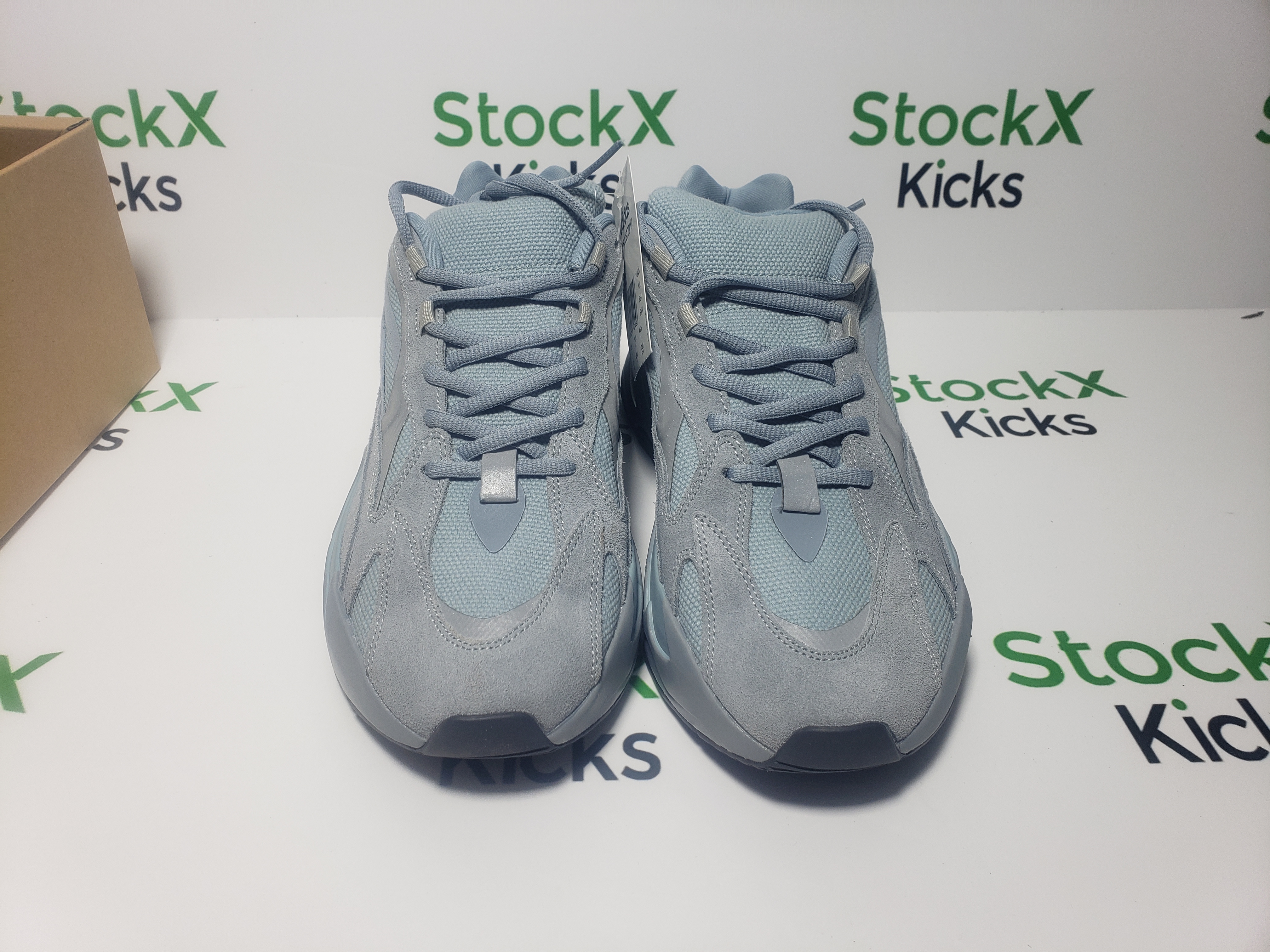 PK God Batch adidas Yeezy Boost 700 V2 Hospital Blue FV8424 review Stockxkicksvip 02