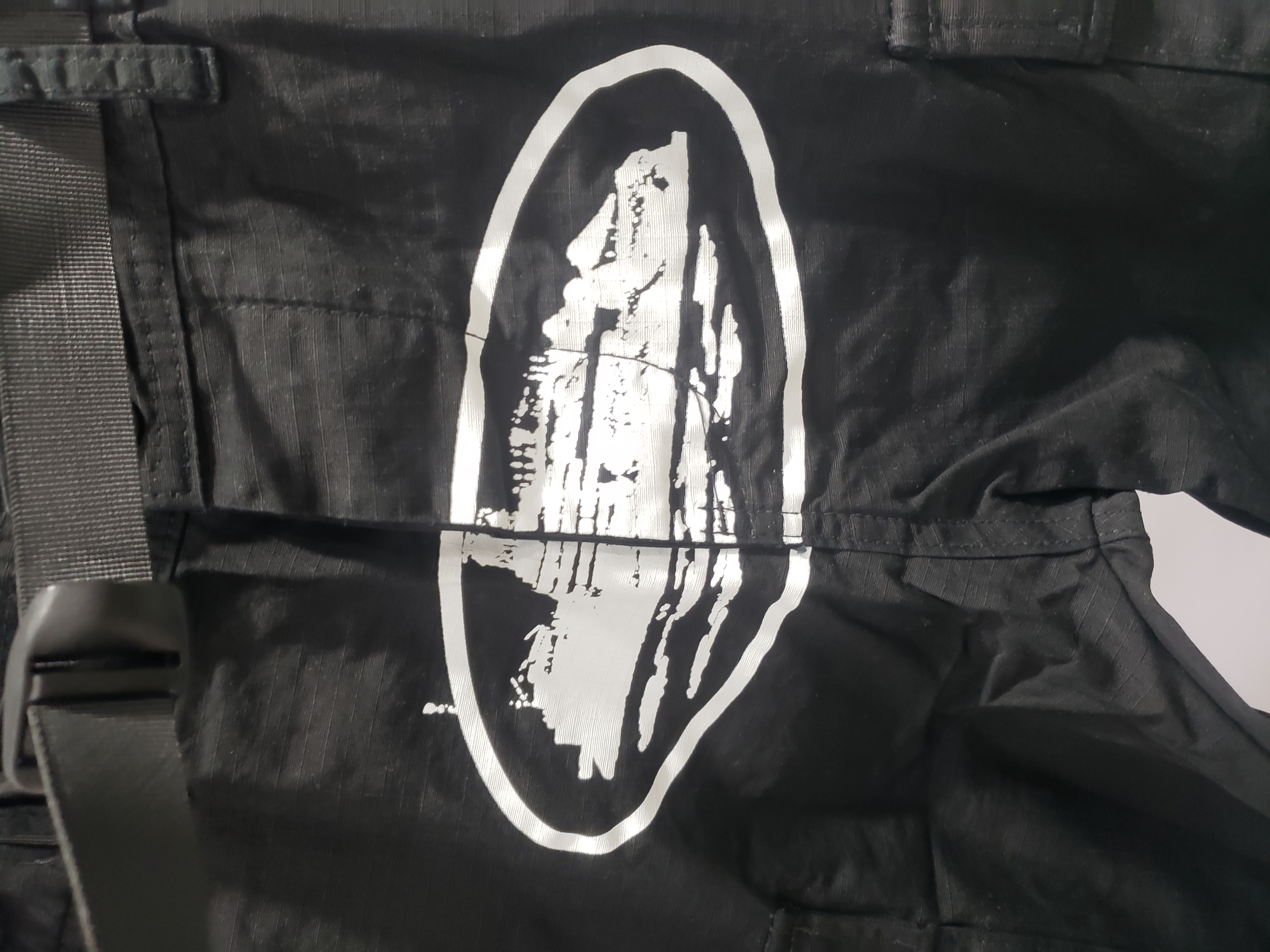 Corteiz Alcatraz Cargo Shorts Black review Stockxkicksvip 01