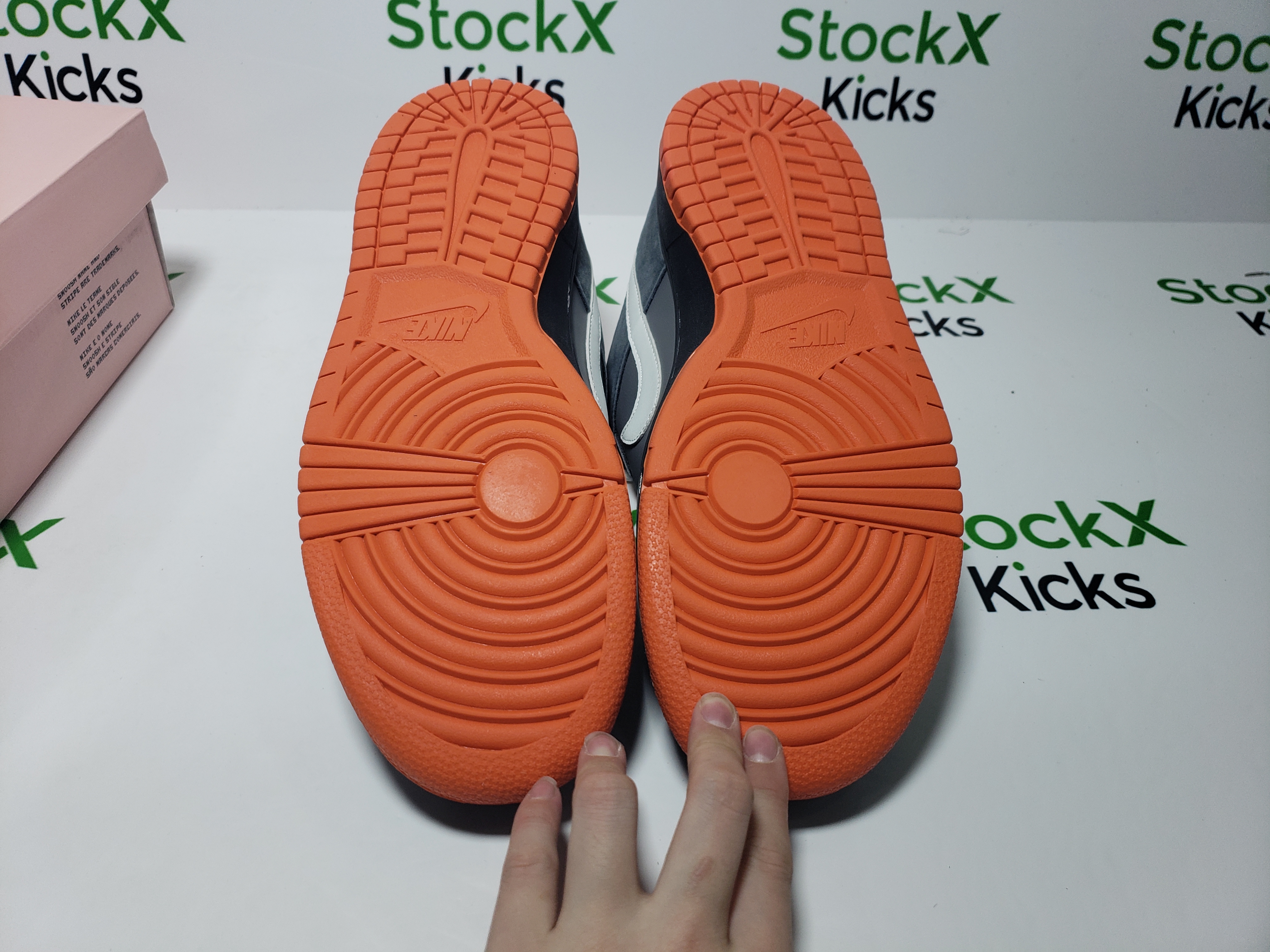 PK God Batch Nike SB Dunk Low Staple NYC Pigeon 304292-011 review Stockxkicksvip 03